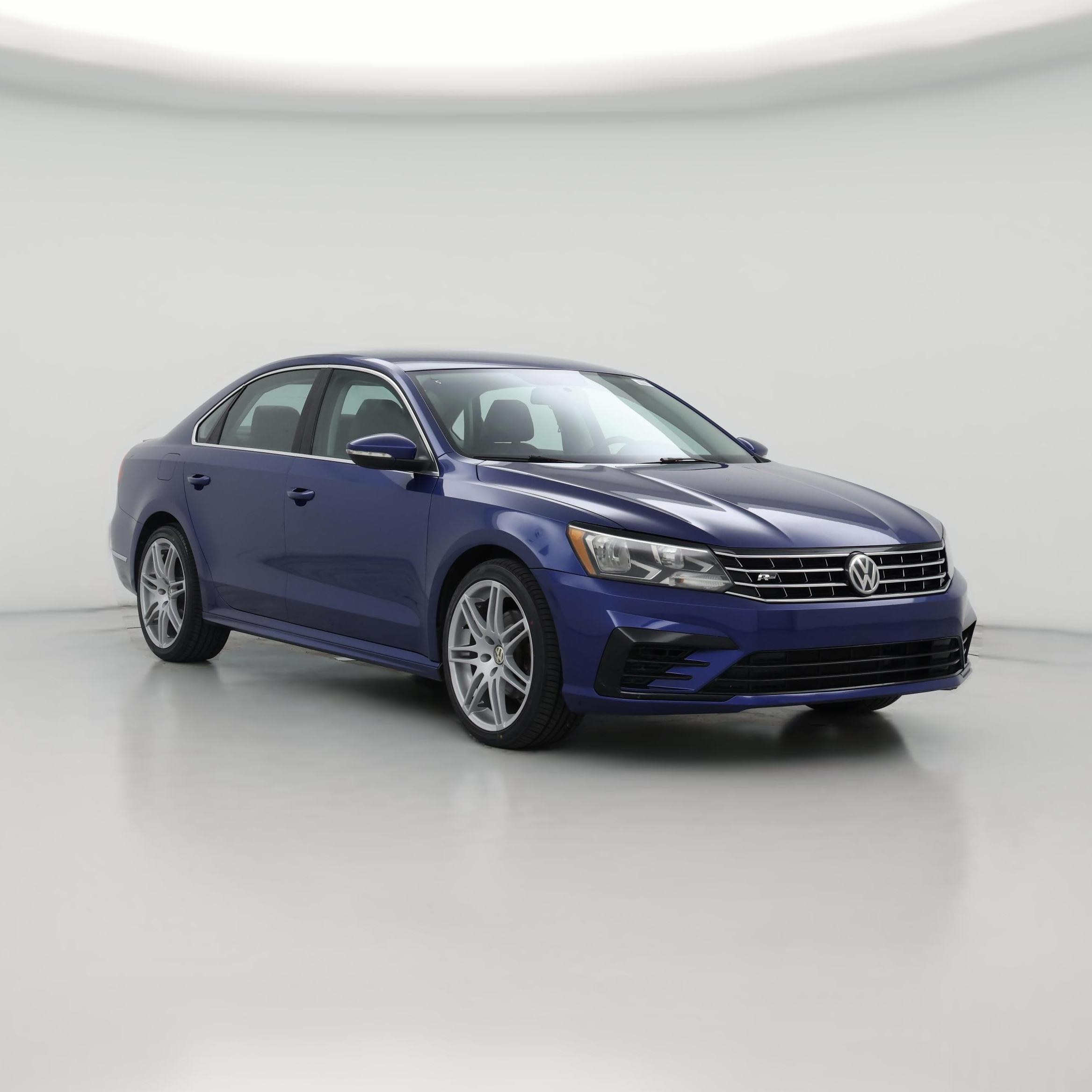 Thumbnail: 2017 Volkswagen Passat - 1