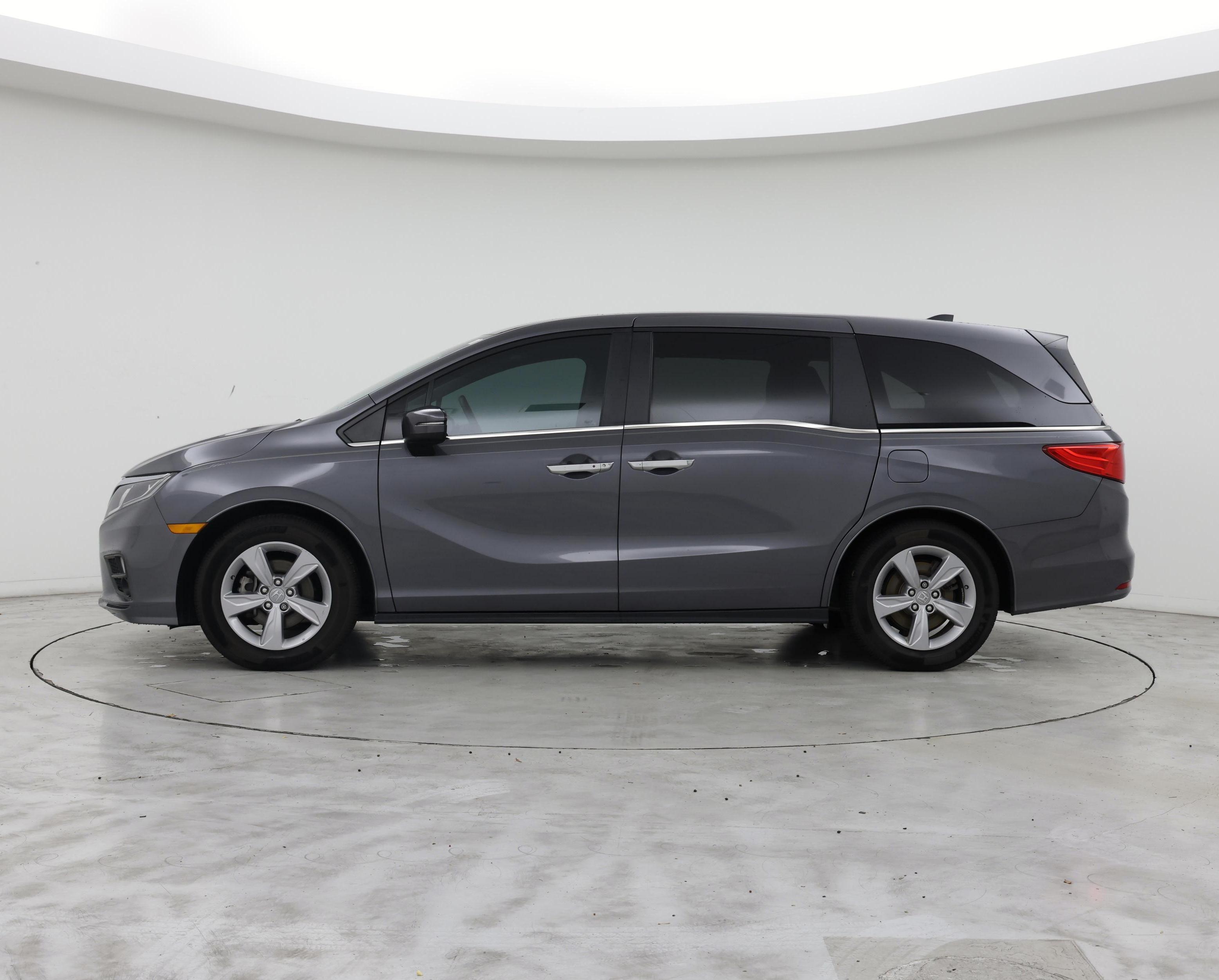 Thumbnail: 2019 Honda Odyssey - 3