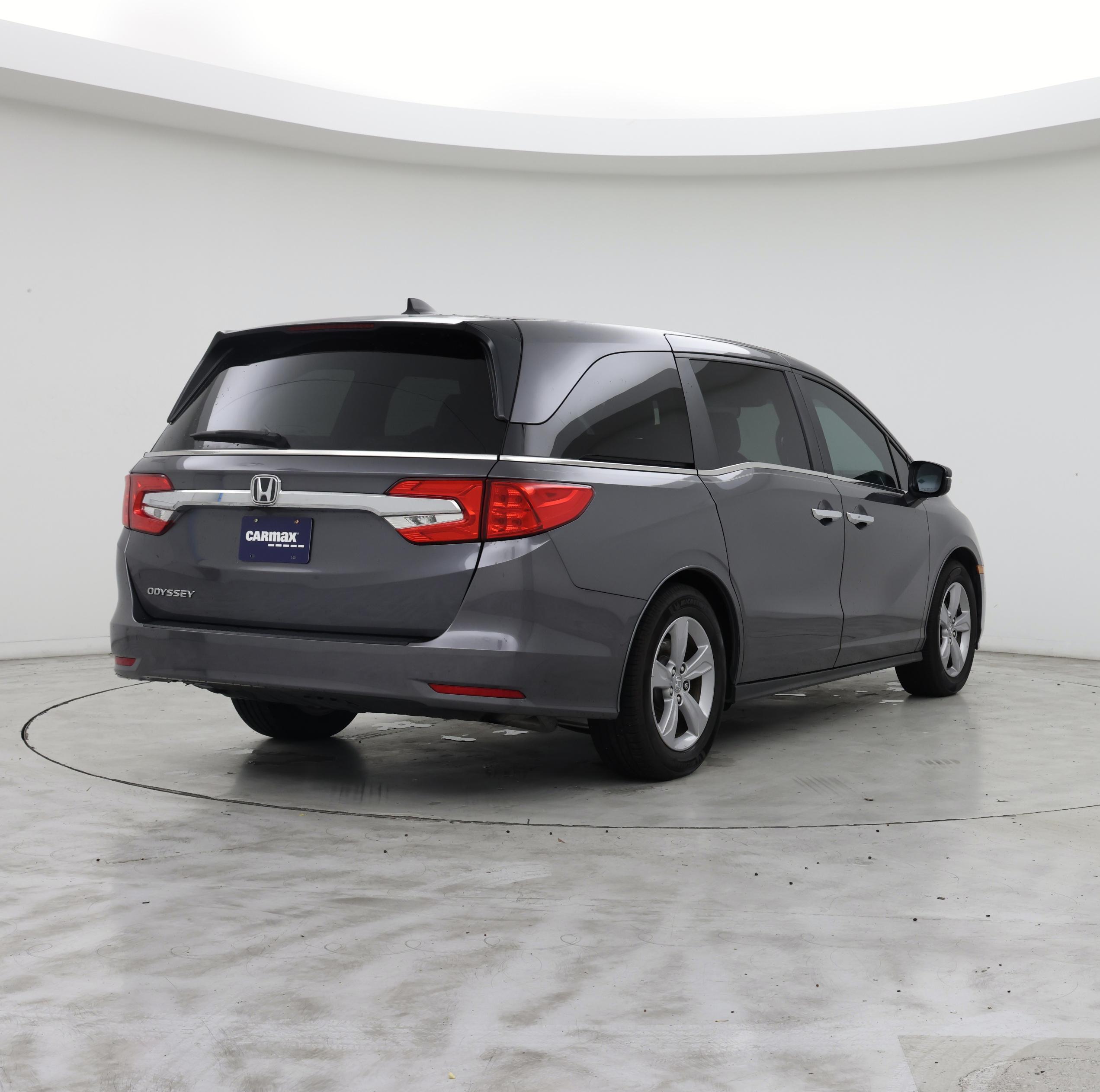 Thumbnail: 2019 Honda Odyssey - 8