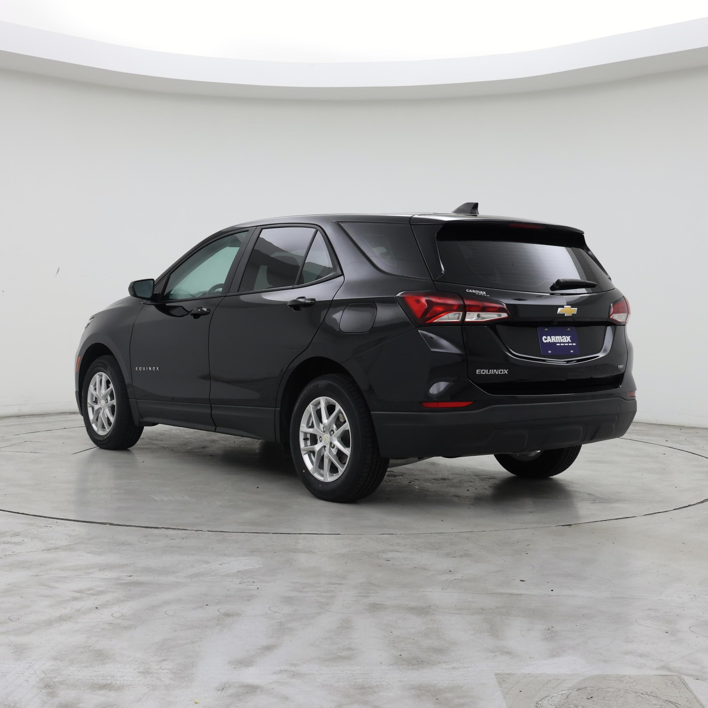 Thumbnail: 2022 Chevrolet Equinox - 2