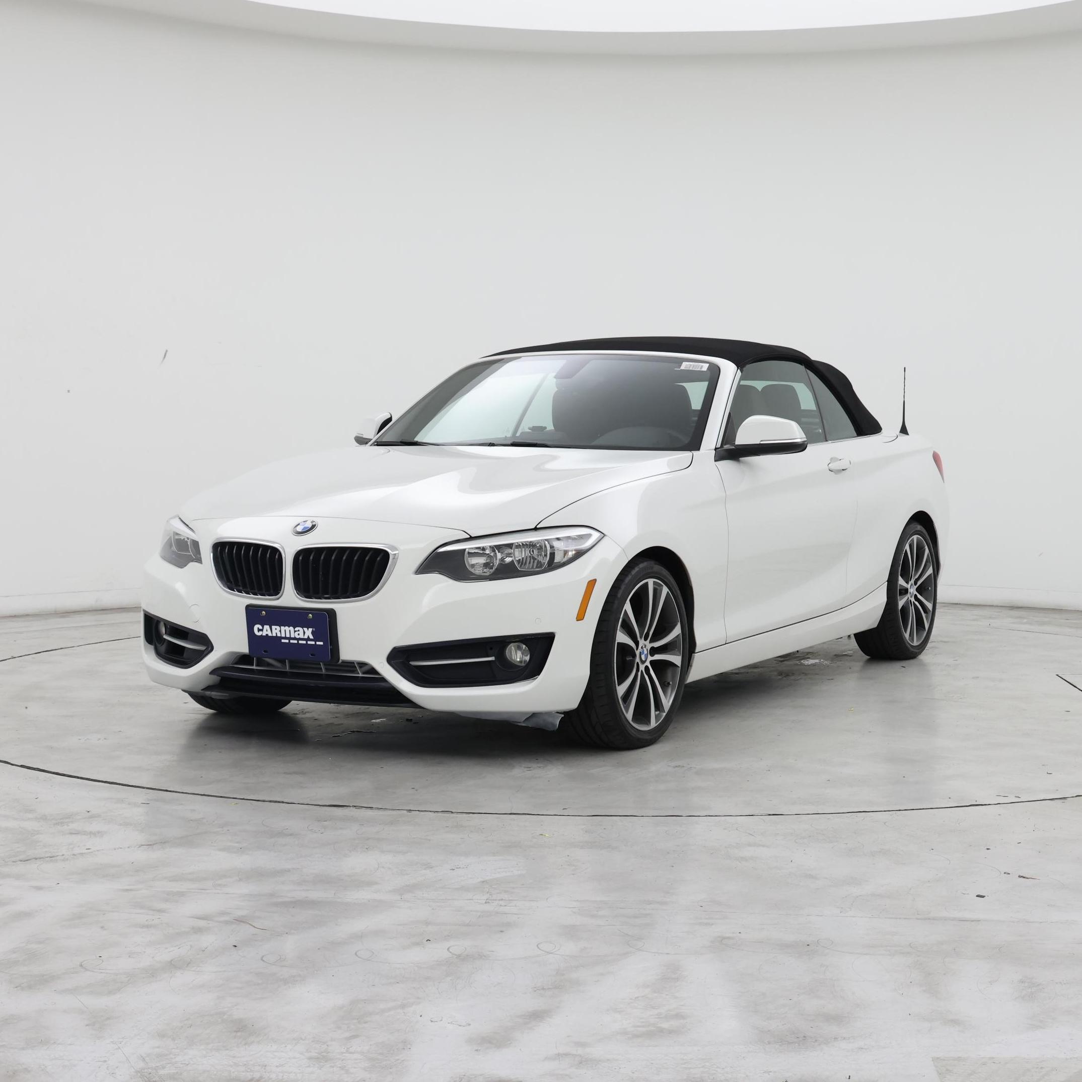 Thumbnail: 2016 BMW 2 Series - 4