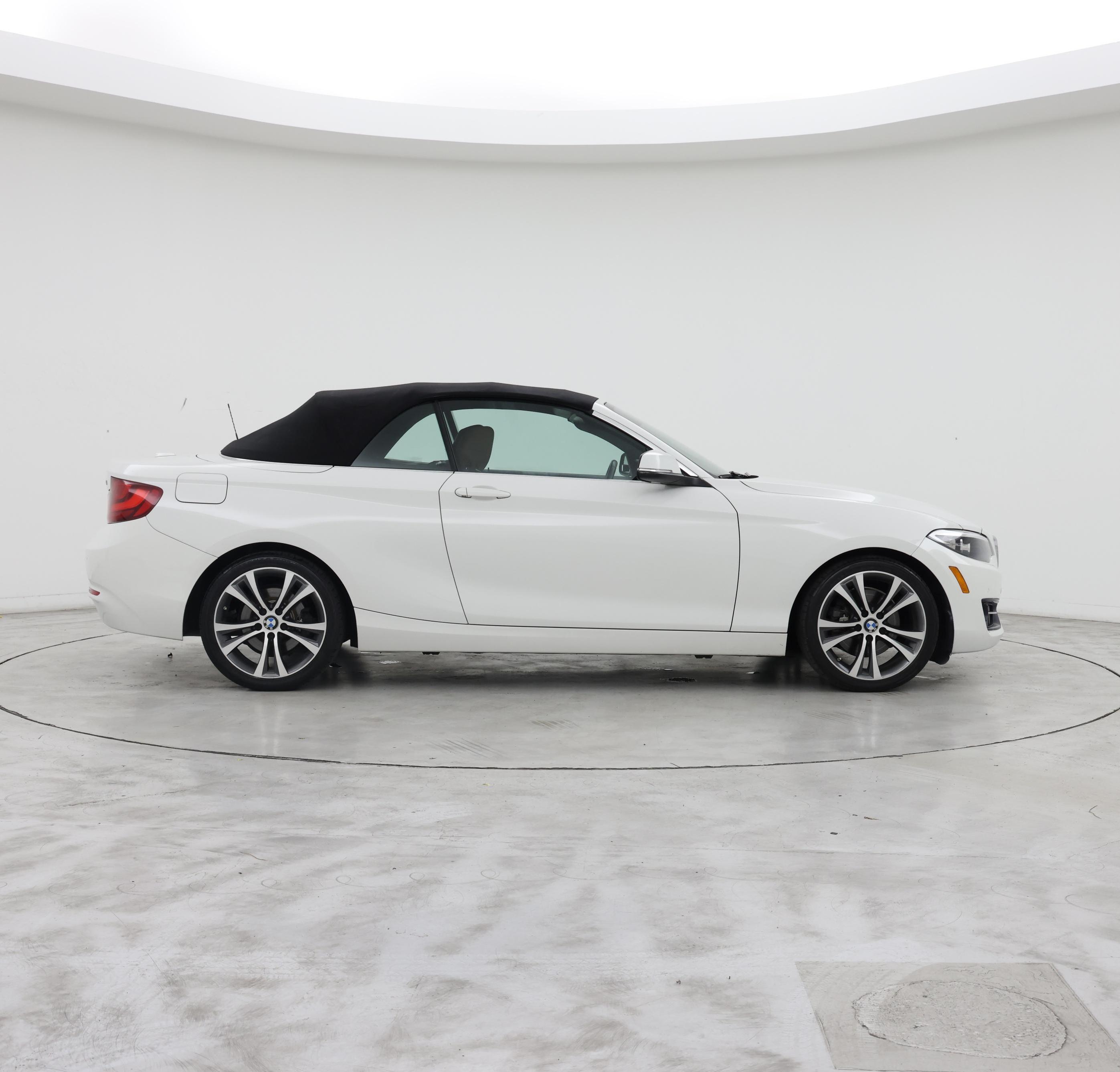 Thumbnail: 2016 BMW 2 Series - 7