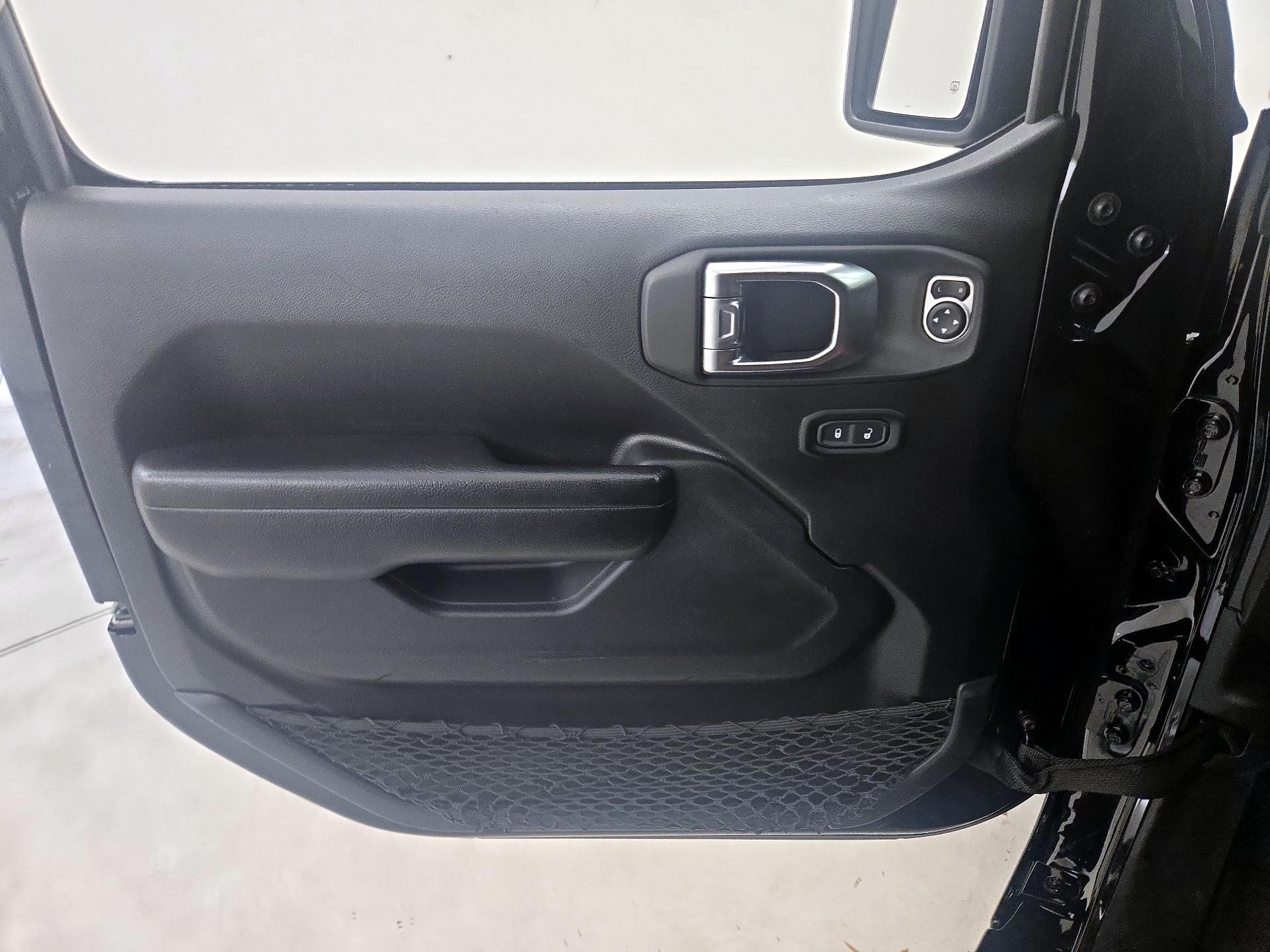 Thumbnail: 2023 Jeep Wrangler - 12