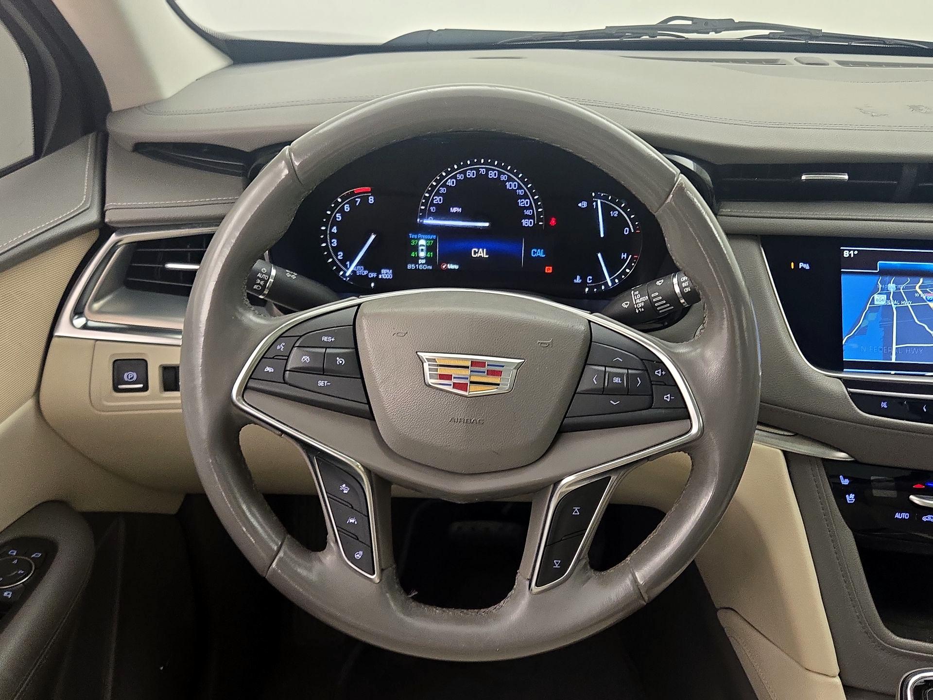 Thumbnail: 2018 Cadillac XT5 - 10