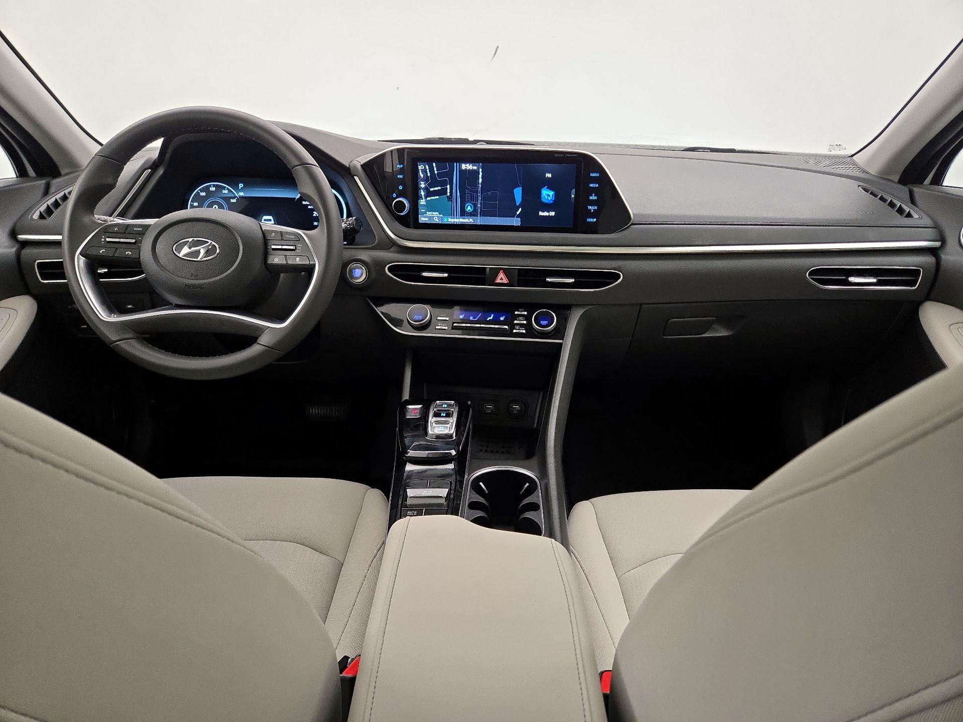 Thumbnail: 2023 Hyundai Sonata - 9