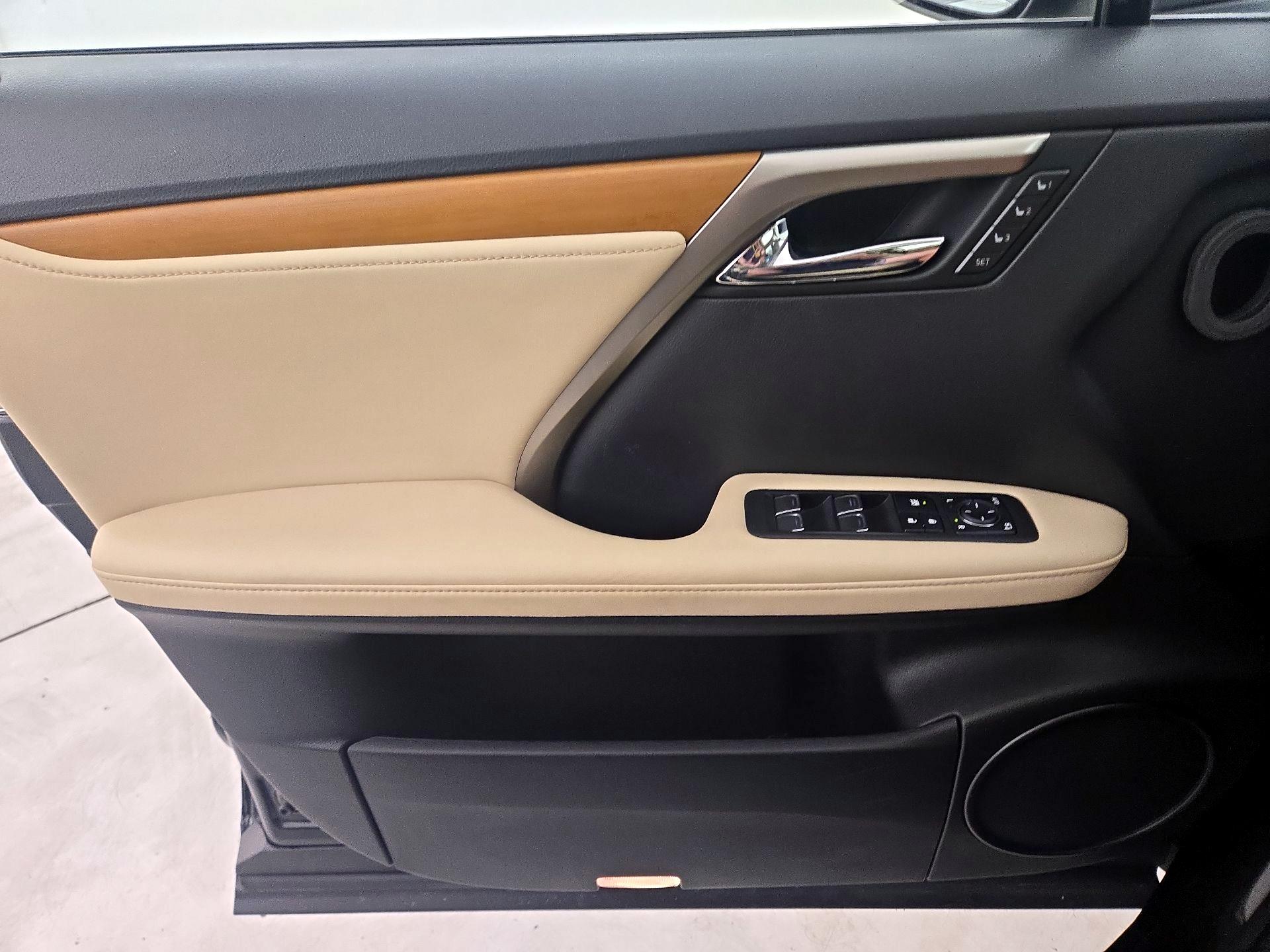 Thumbnail: 2021 Lexus RX - 12