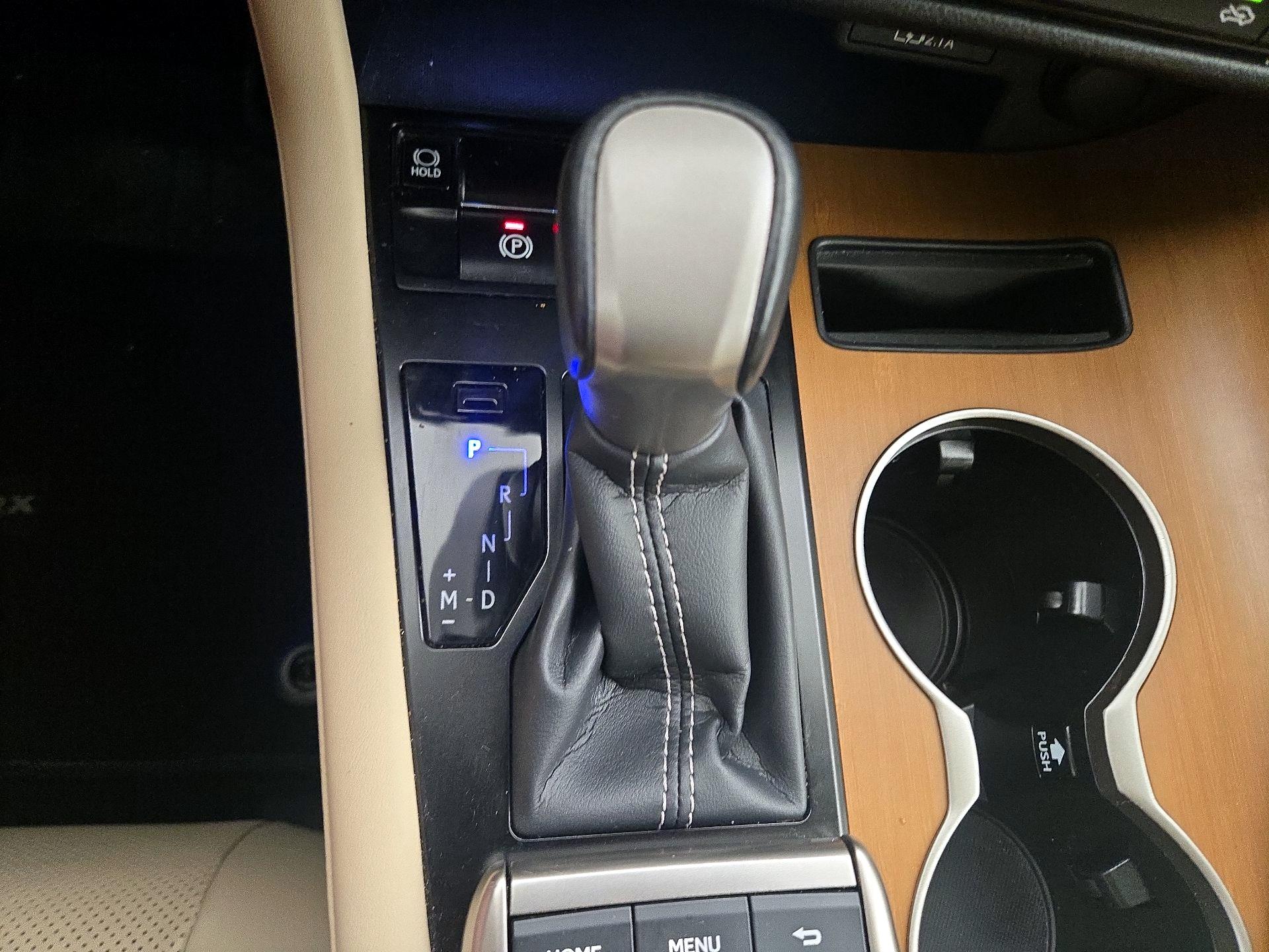 Thumbnail: 2021 Lexus RX - 17