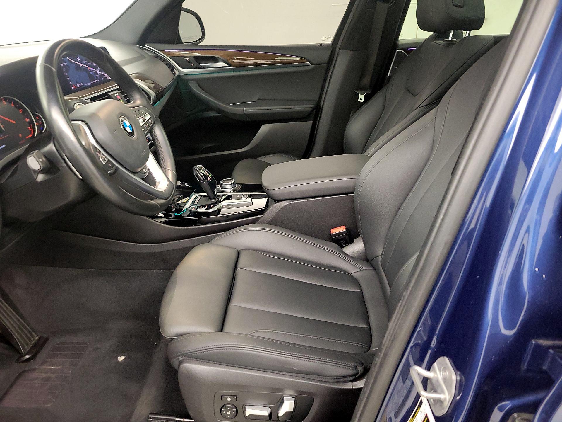 Thumbnail: 2021 BMW X3 - 11
