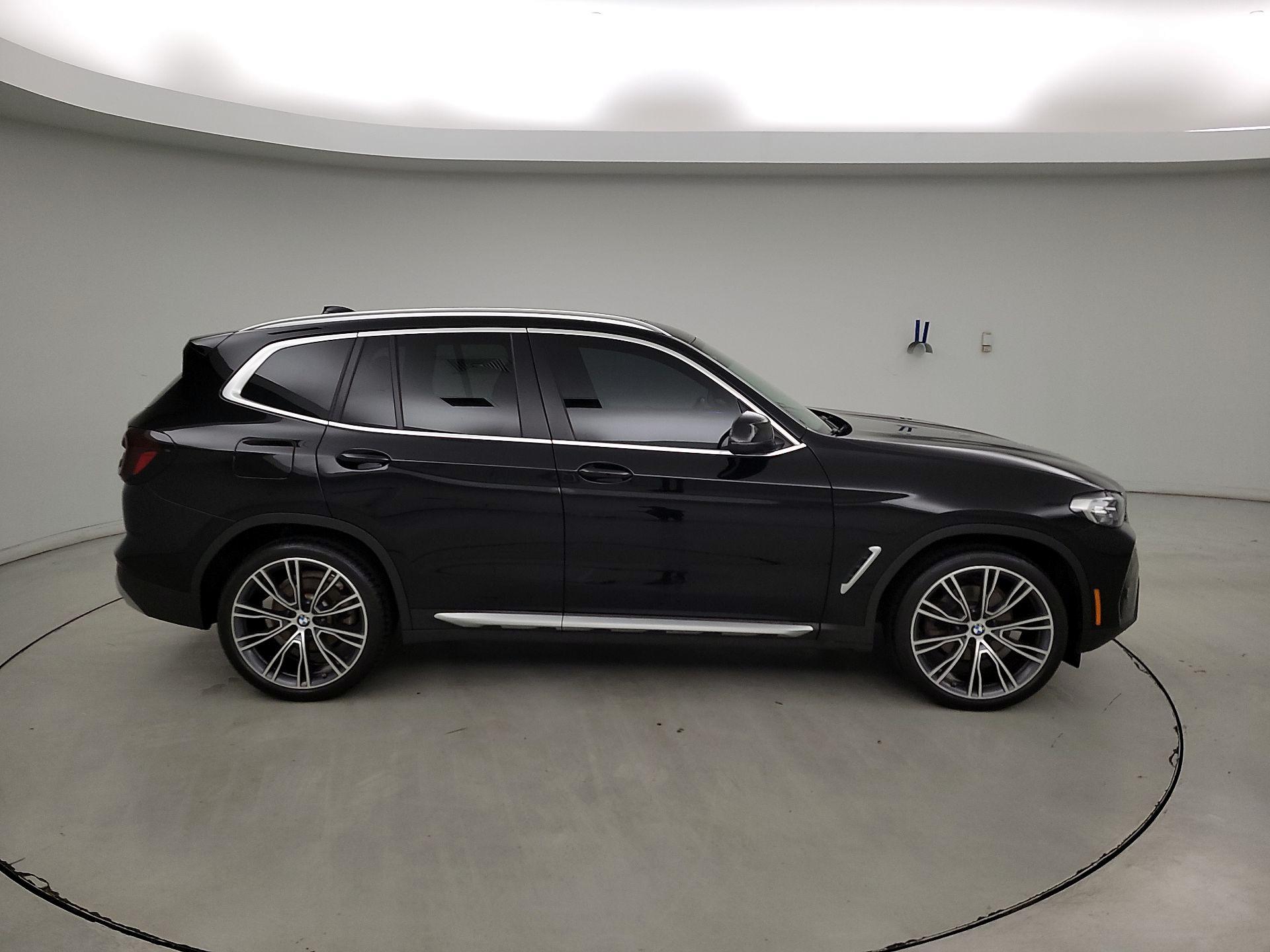 Thumbnail: 2023 BMW X3 - 4