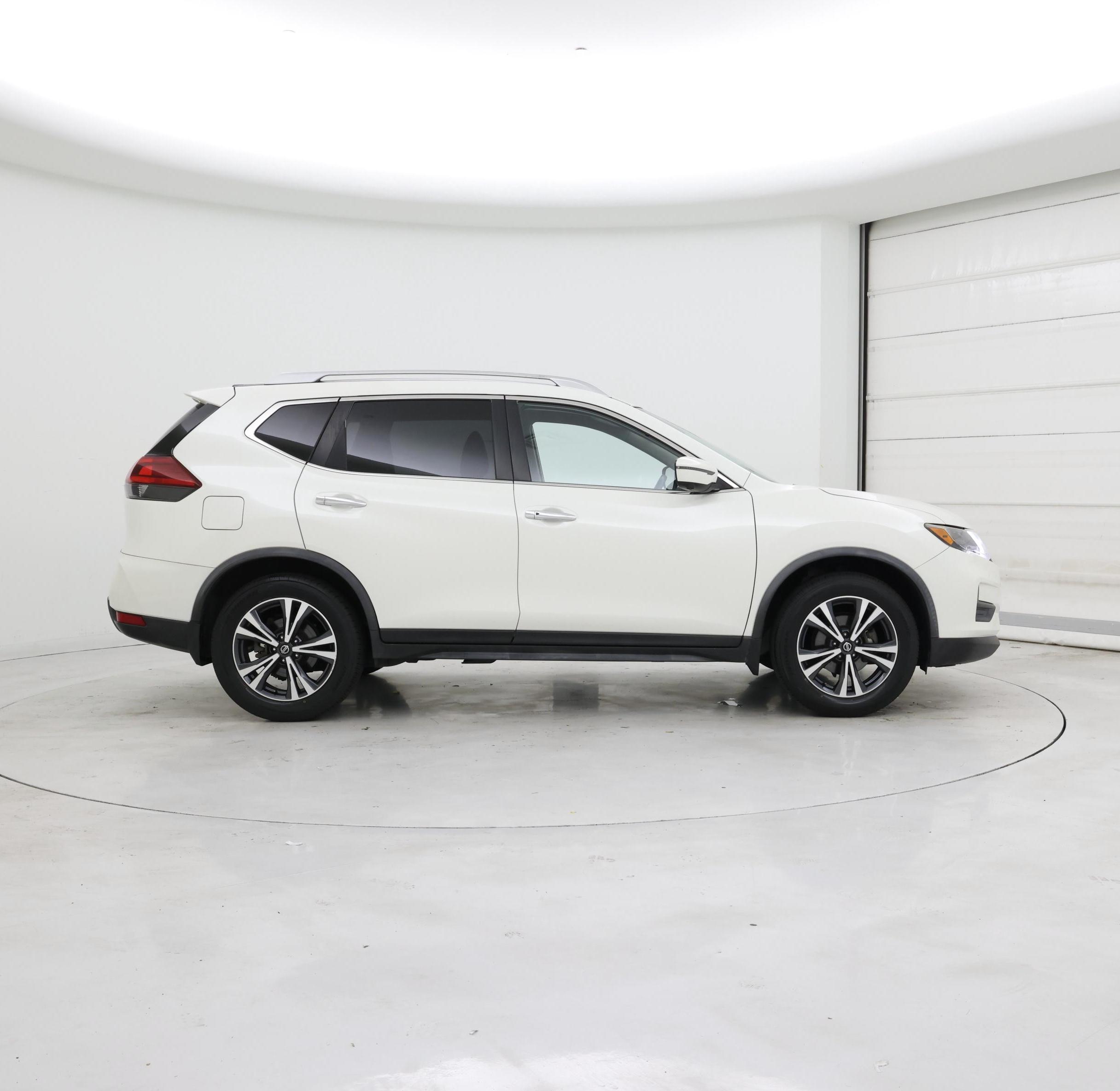 Thumbnail: 2020 Nissan Rogue - 7