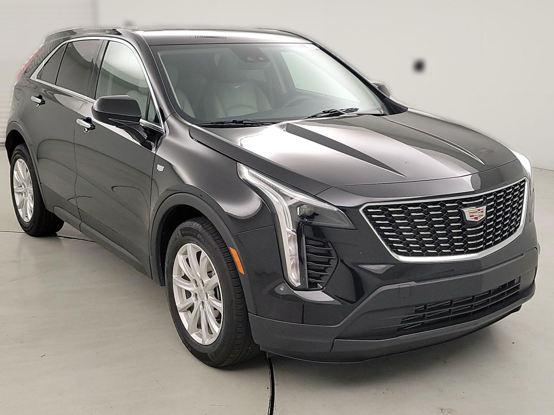 Thumbnail: 2023 Cadillac XT4 - 1