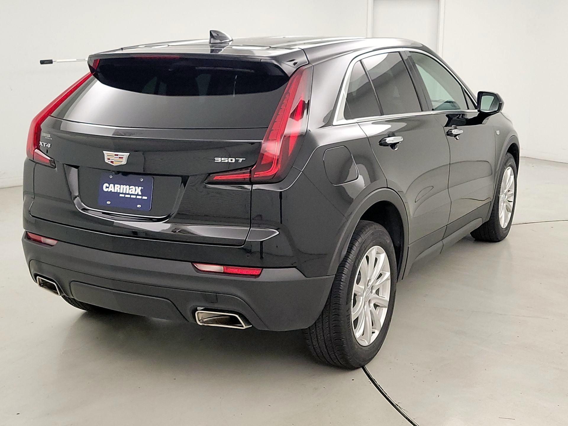Thumbnail: 2023 Cadillac XT4 - 5
