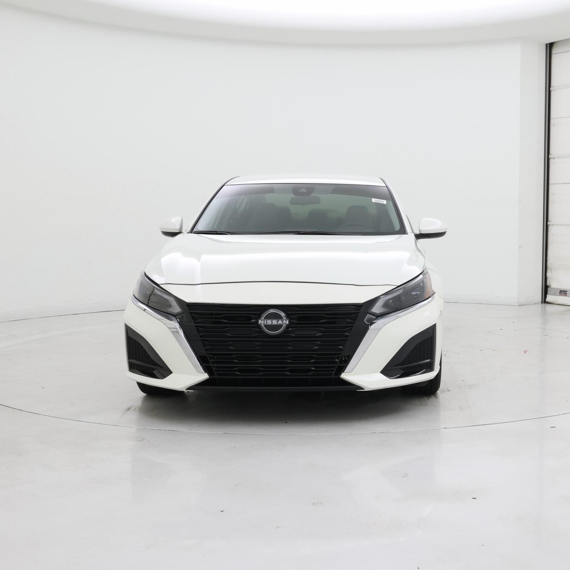 Thumbnail: 2023 Nissan Altima - 5