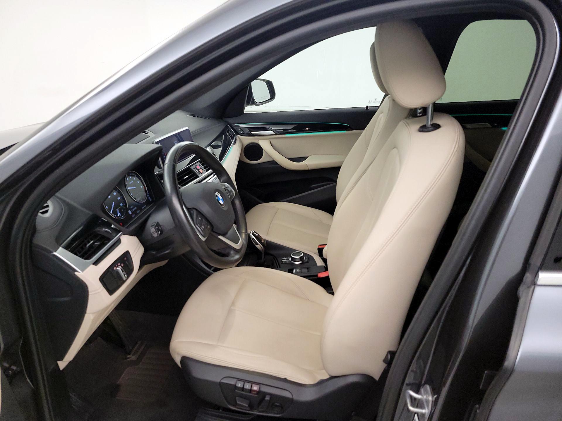 Thumbnail: 2022 BMW X1 - 9