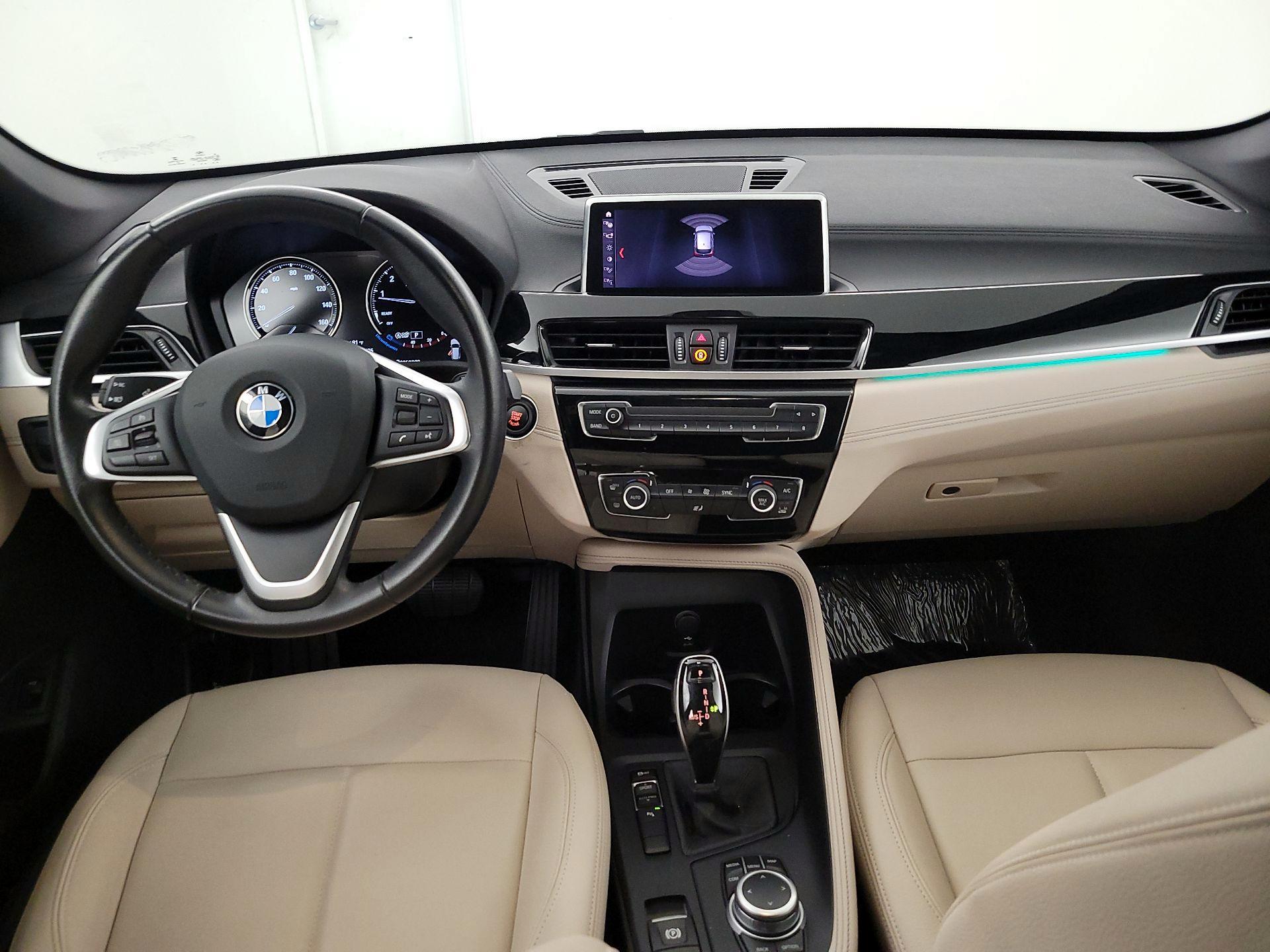 Thumbnail: 2022 BMW X1 - 8