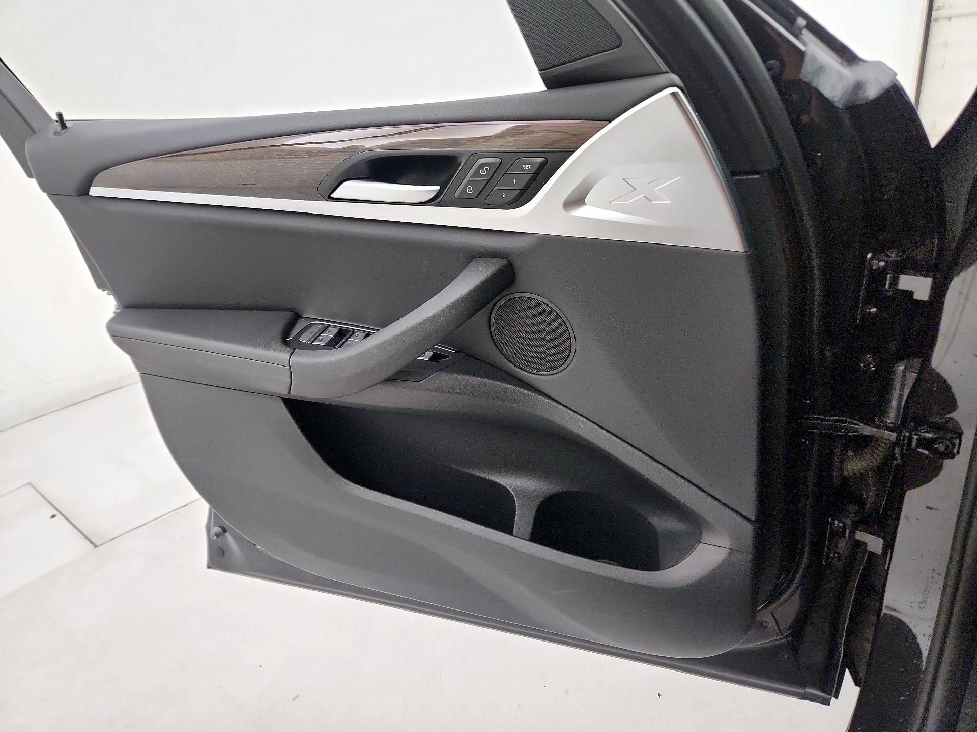 Thumbnail: 2022 BMW X3 - 12