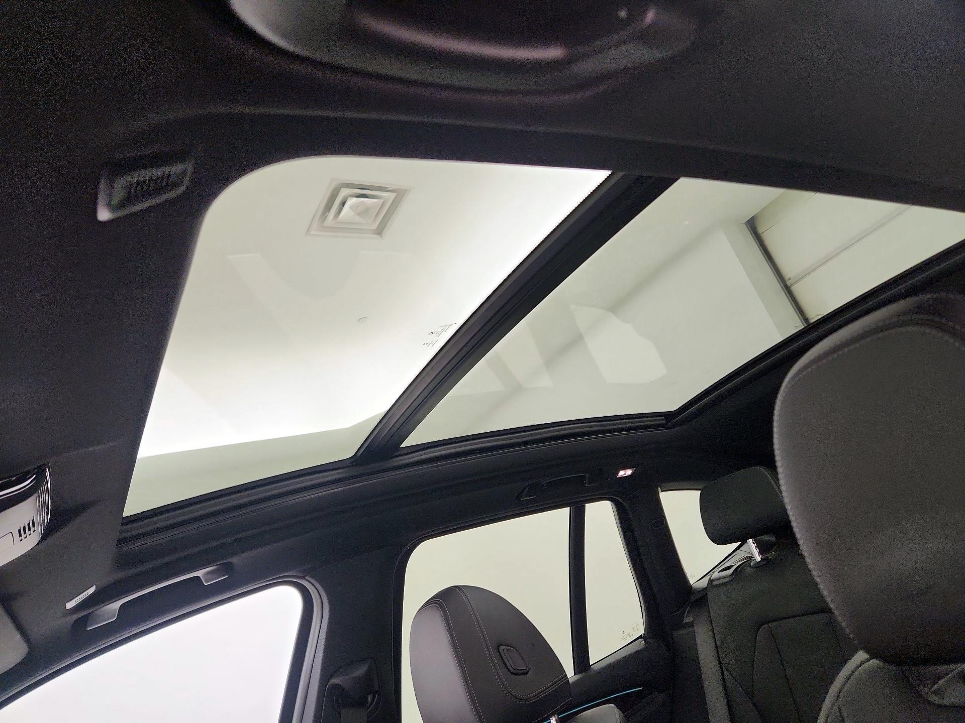 Thumbnail: 2022 BMW X3 - 20