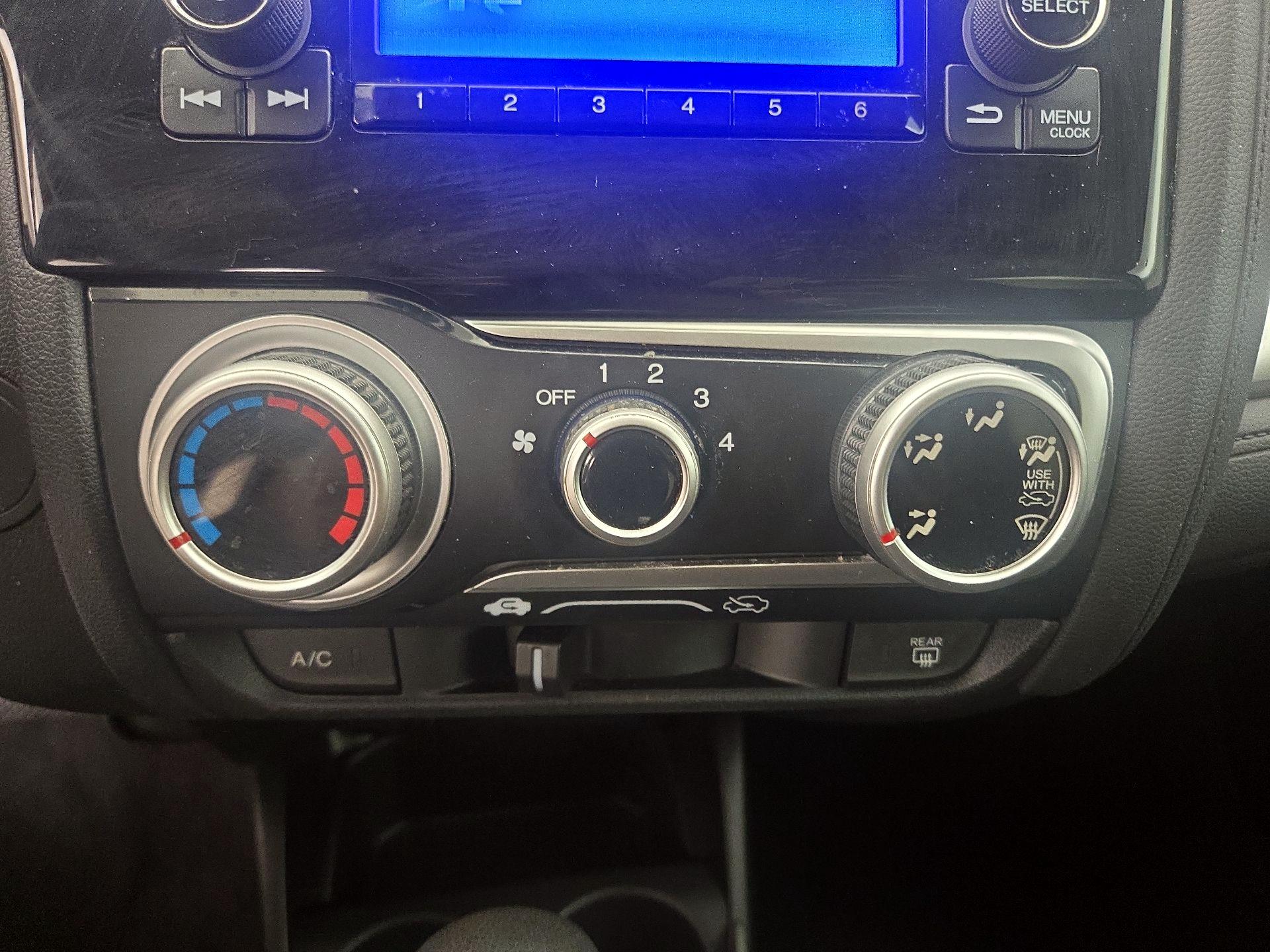 Thumbnail: 2016 Honda Fit - 16