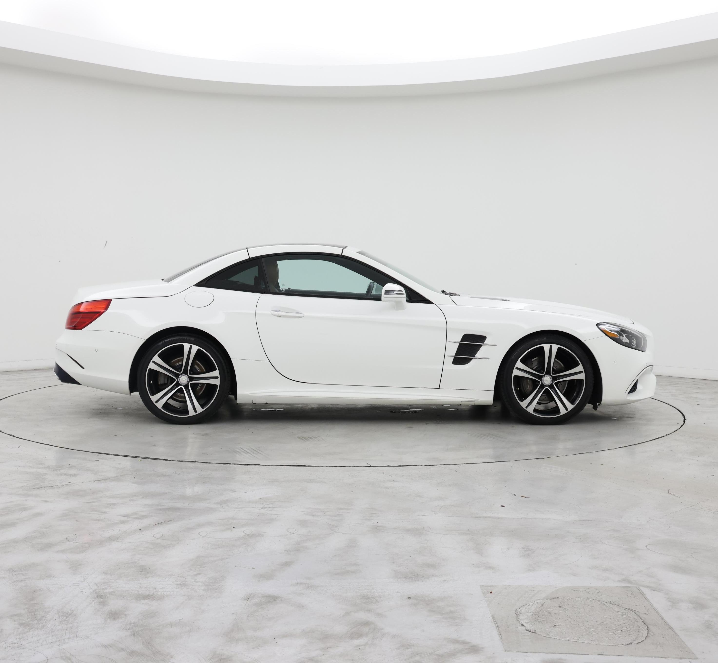 Thumbnail: 2017 Mercedes-Benz SL-Class - 7
