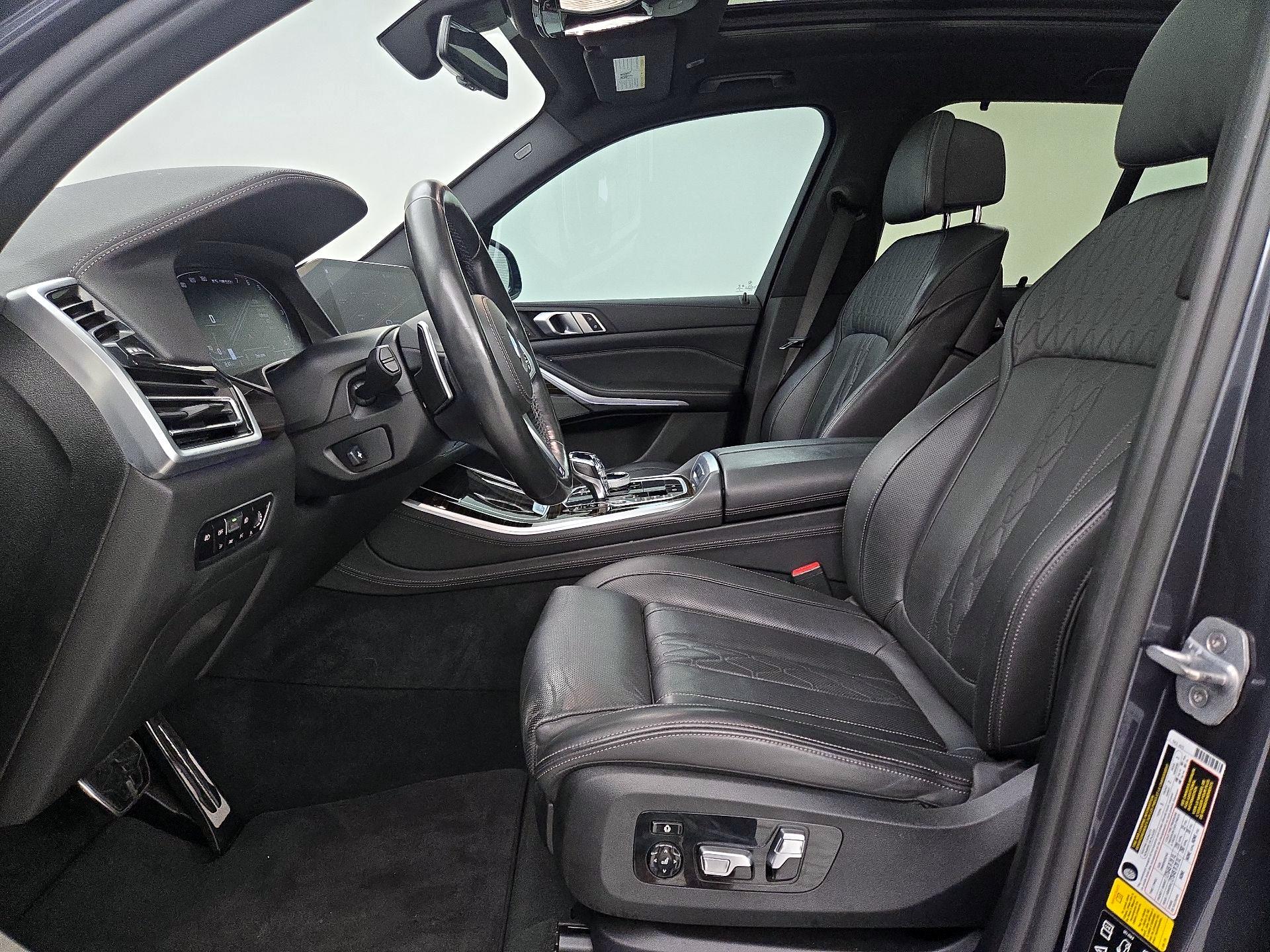 Thumbnail: 2020 BMW X5 - 11