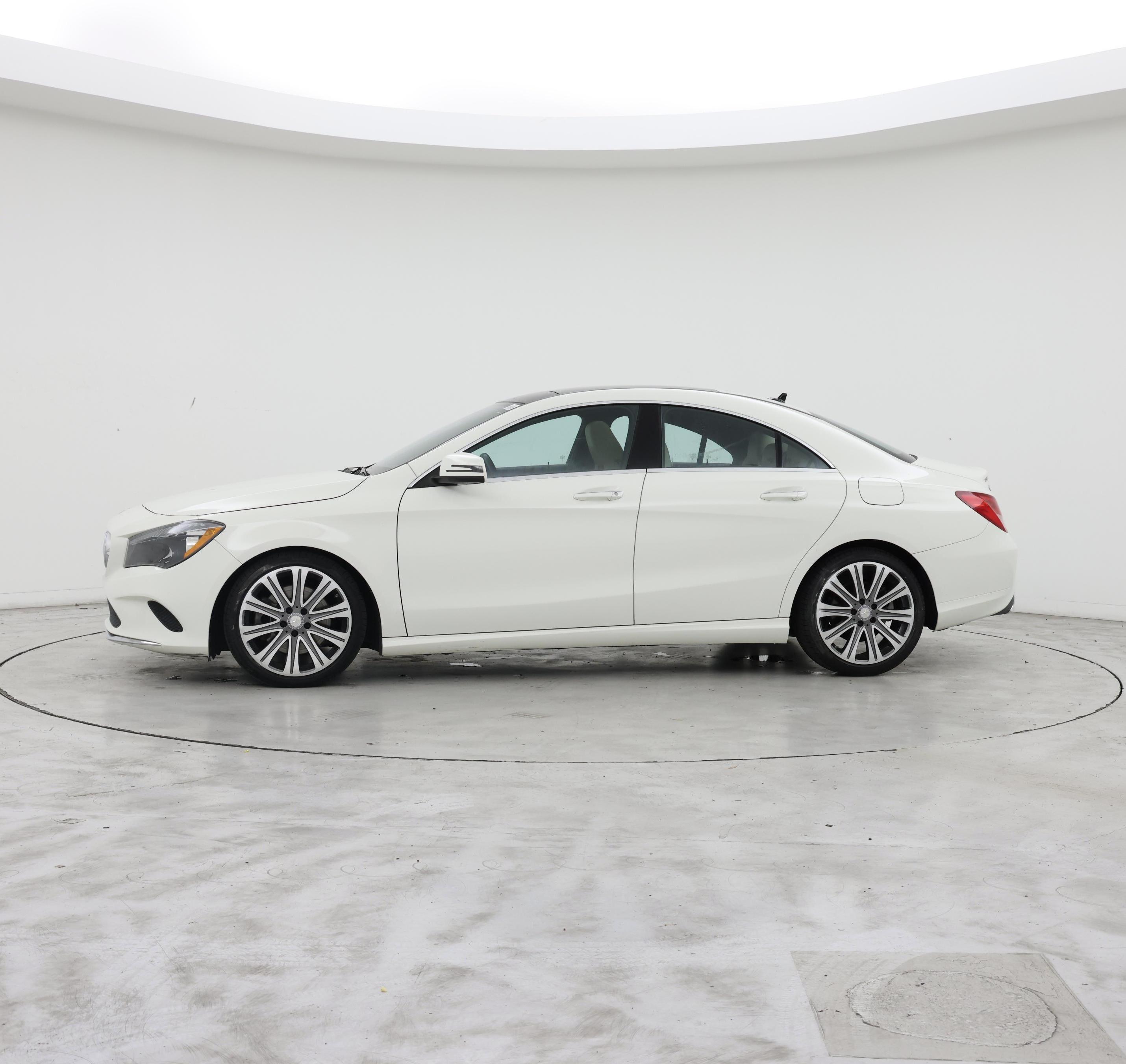 Thumbnail: 2017 Mercedes-Benz CLA - 3