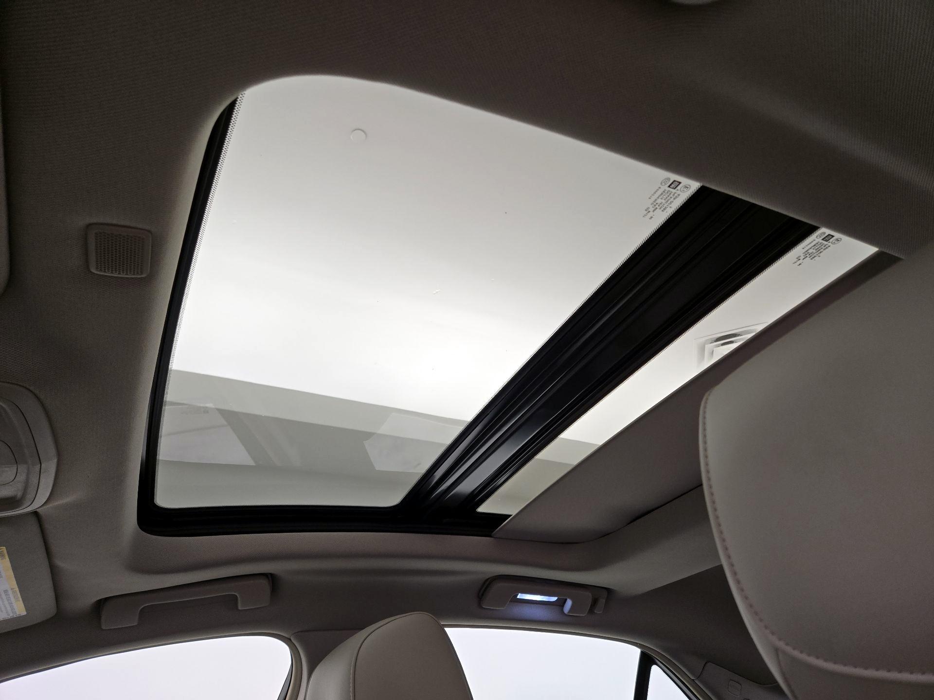Thumbnail: 2016 Cadillac CTS - 20