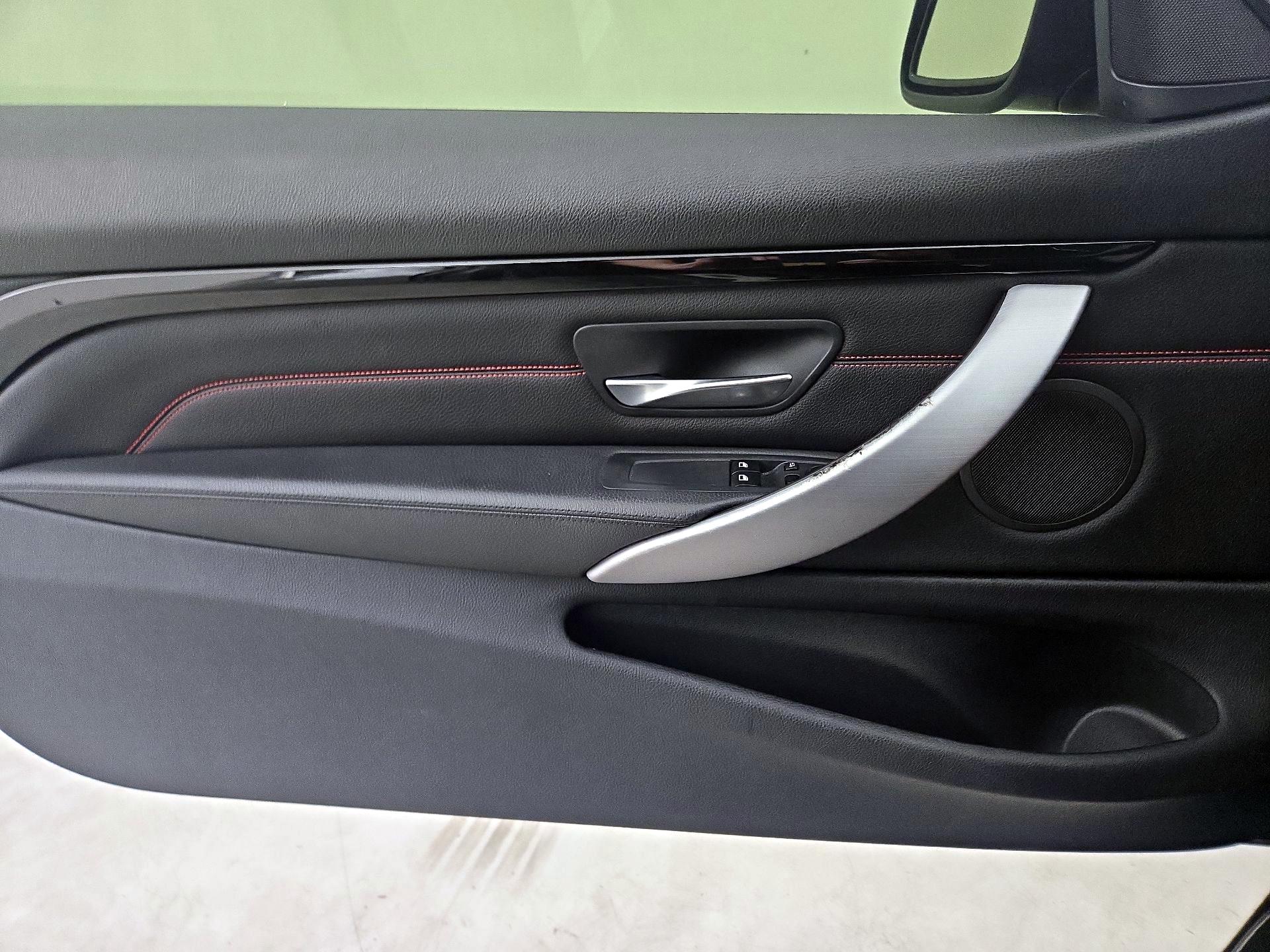 Thumbnail: 2016 BMW 4 Series - 12
