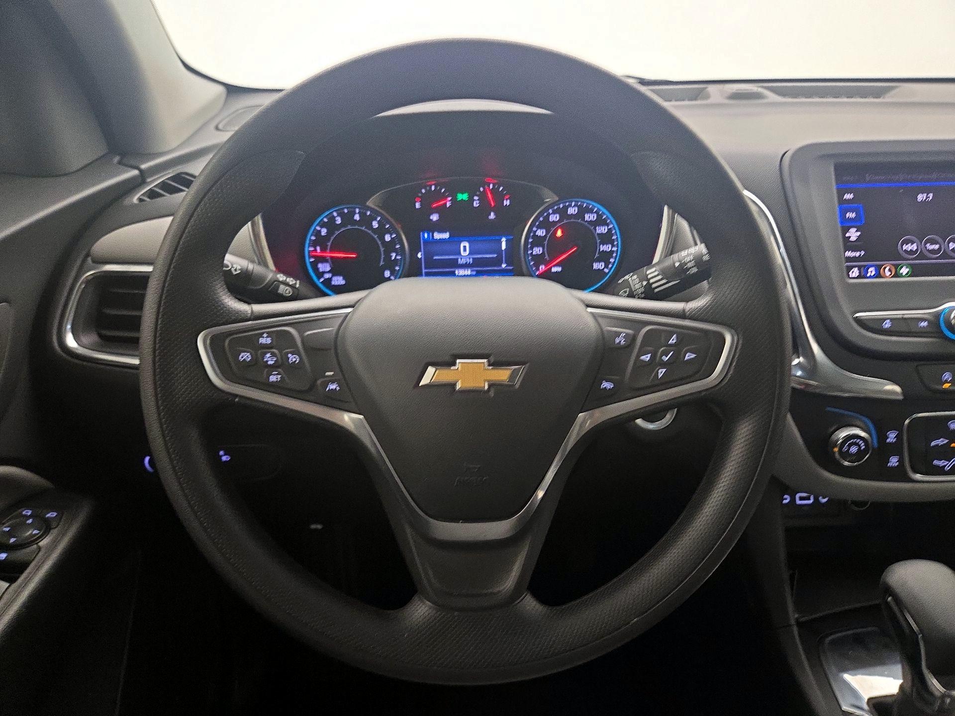 Thumbnail: 2023 Chevrolet Equinox - 10