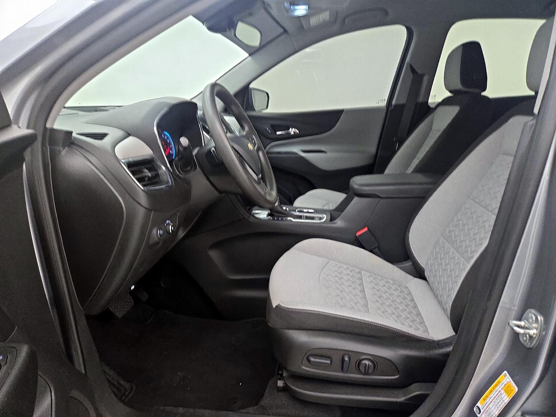 Thumbnail: 2023 Chevrolet Equinox - 11