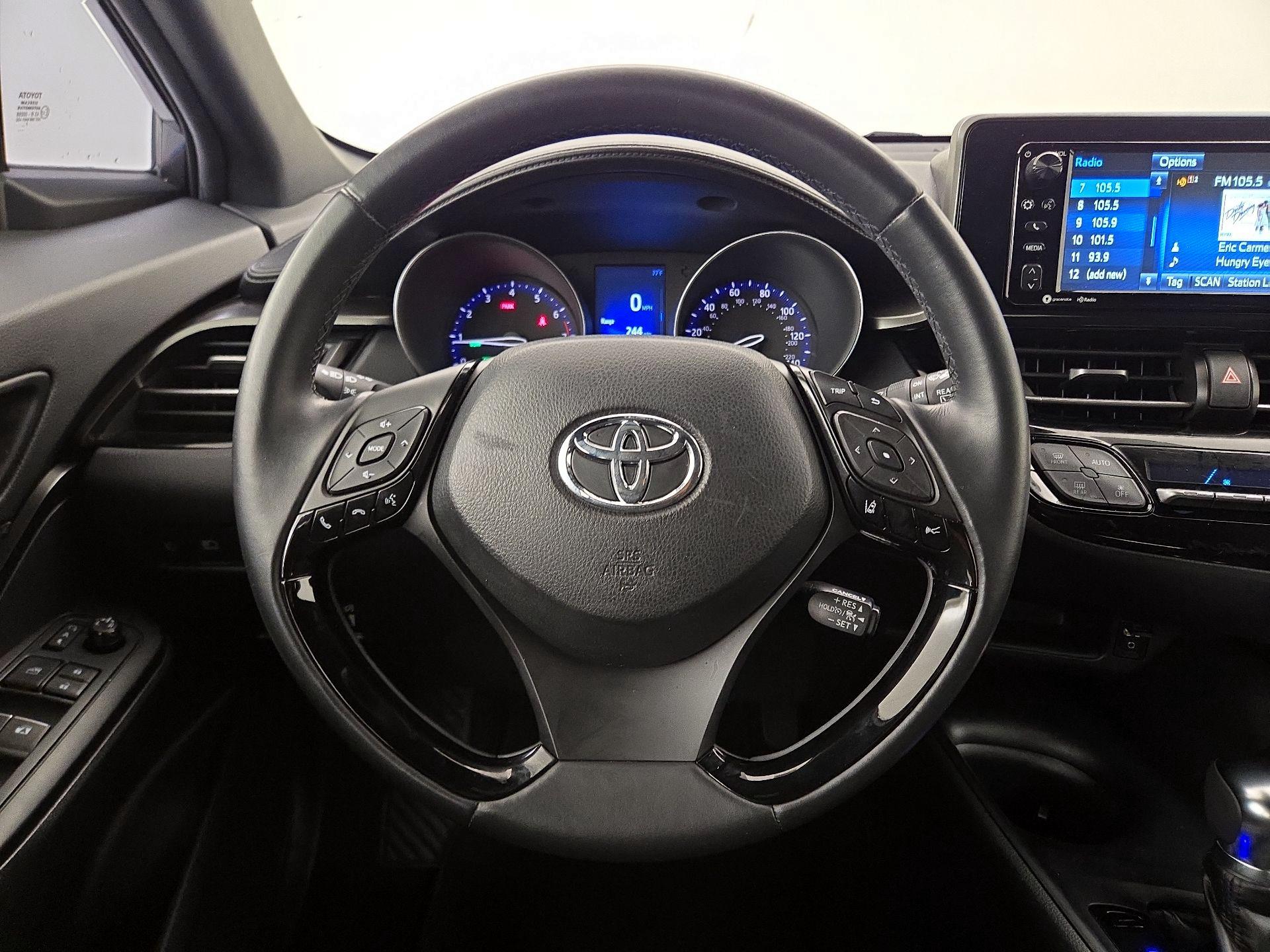 Thumbnail: 2018 Toyota C-HR - 10