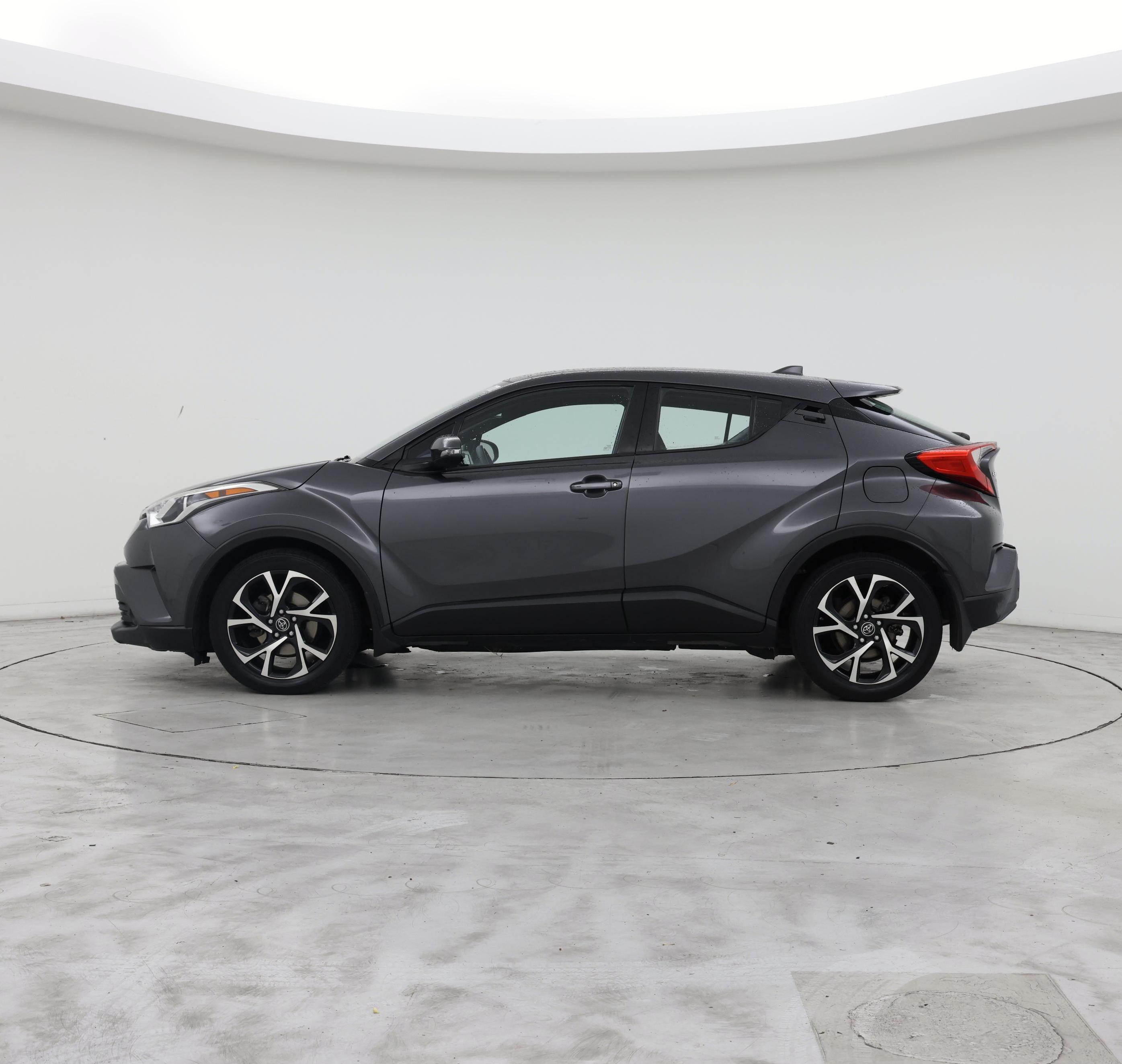 Thumbnail: 2018 Toyota C-HR - 3