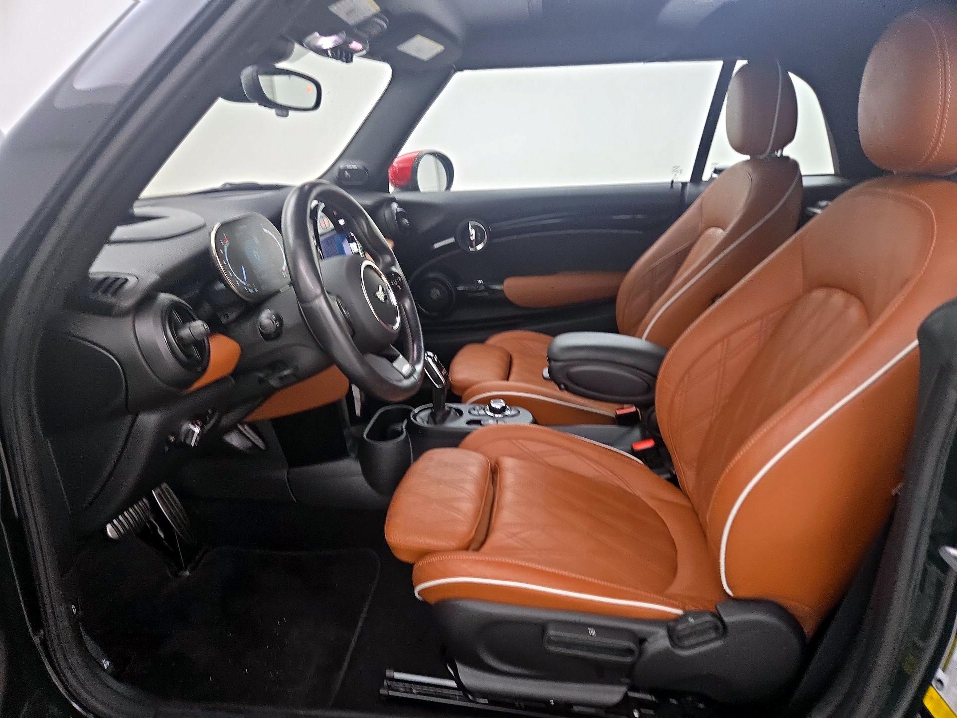 Thumbnail: 2022 MINI Cooper - 11
