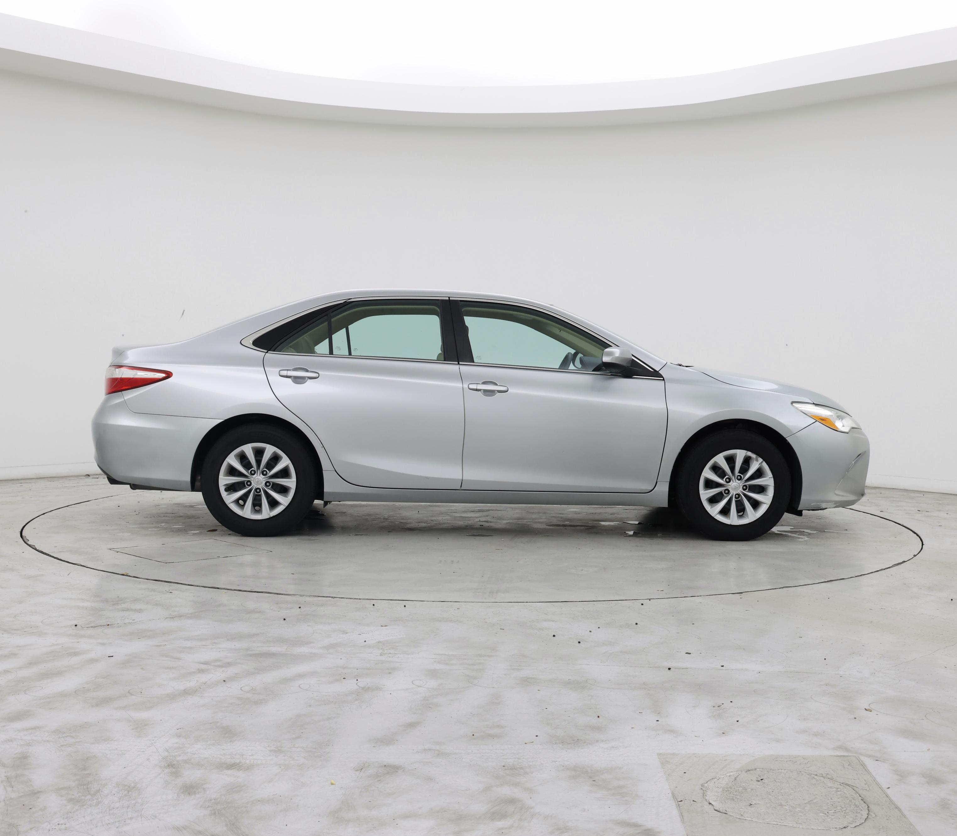 Thumbnail: 2016 Toyota Camry - 7