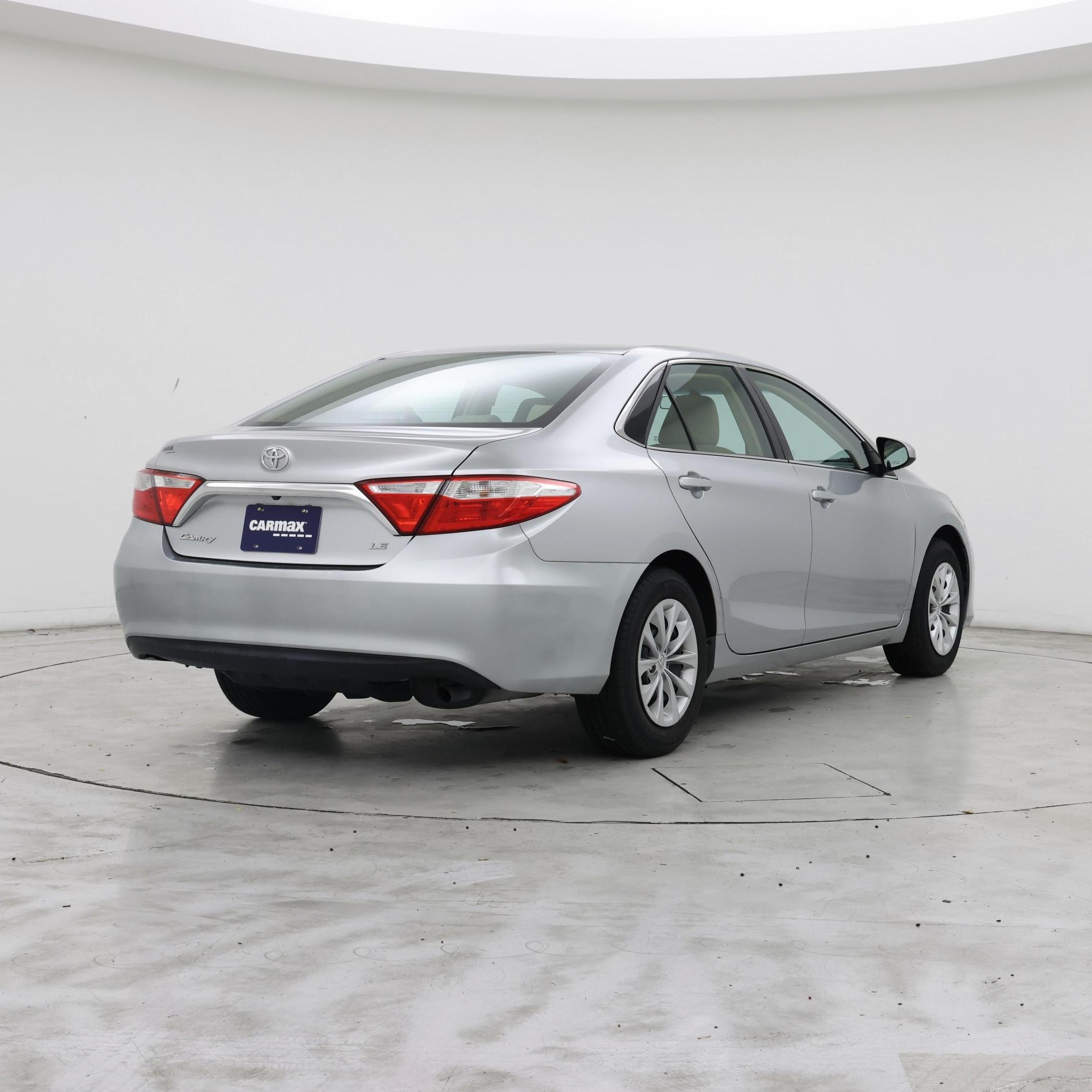 Thumbnail: 2016 Toyota Camry - 8