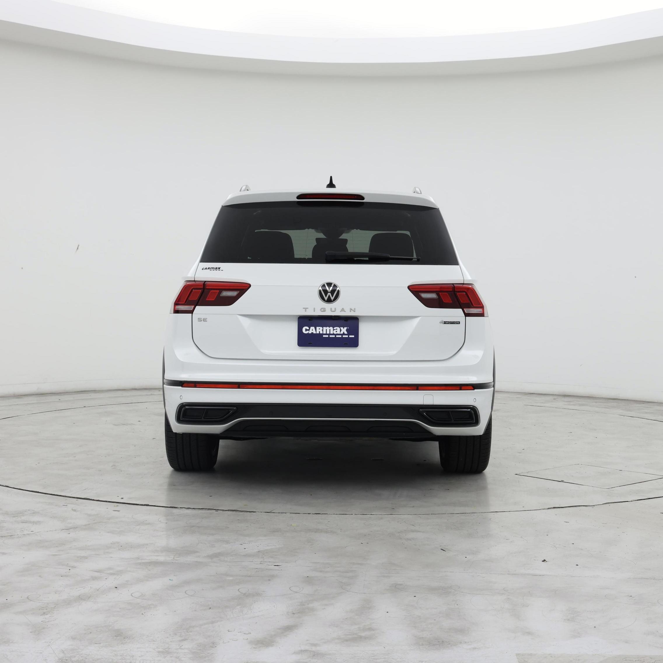 Thumbnail: 2023 Volkswagen Tiguan - 6