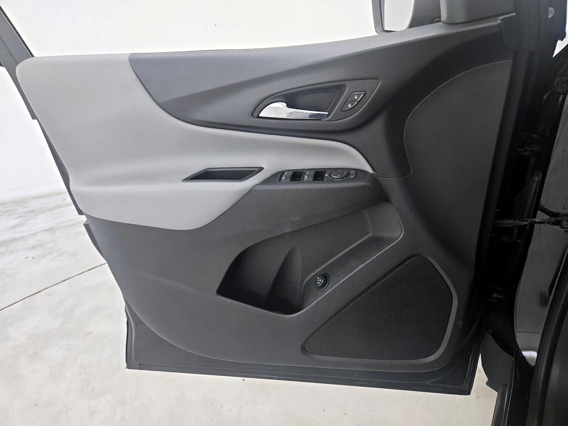 Thumbnail: 2019 Chevrolet Equinox - 12
