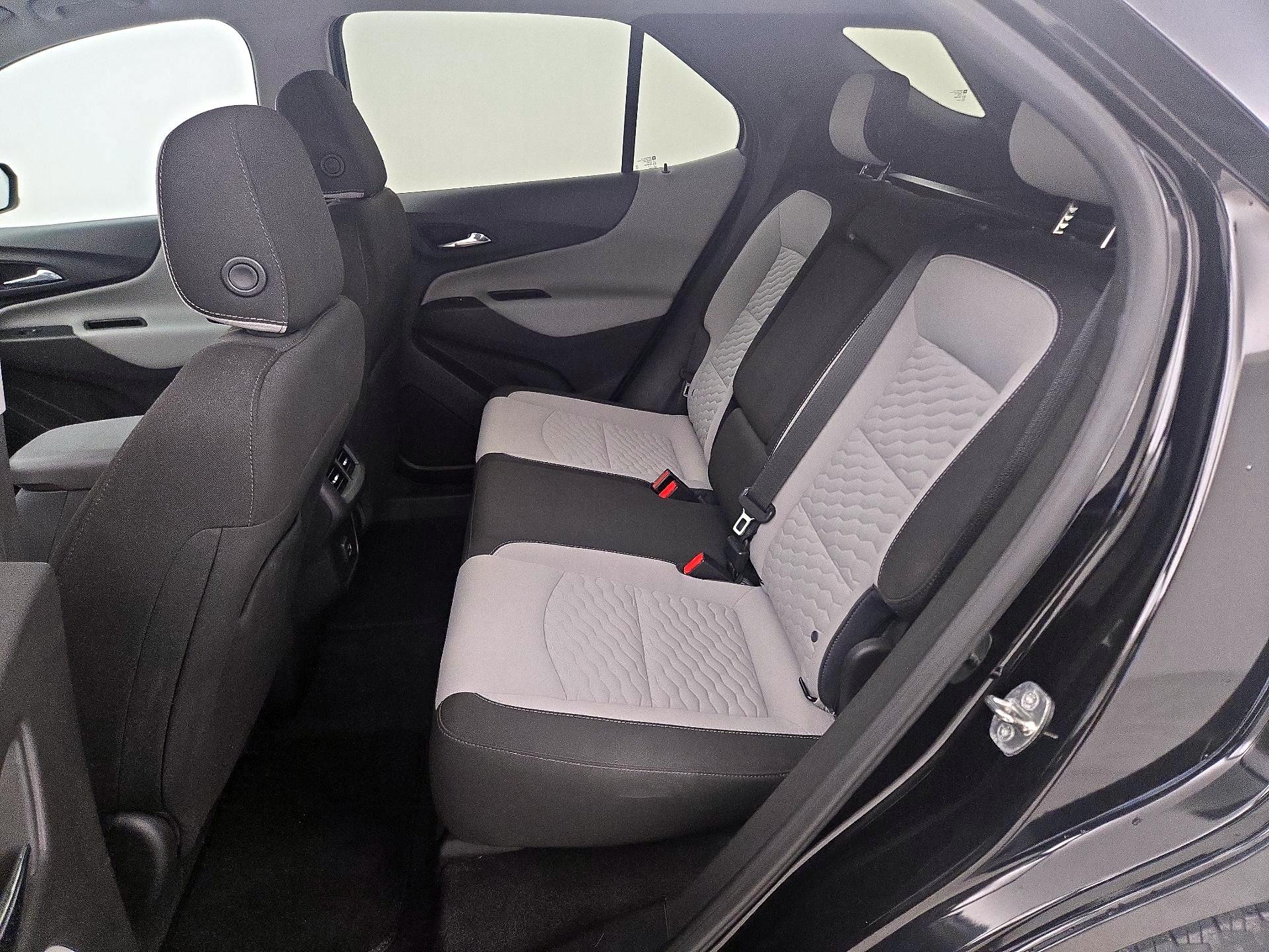 Thumbnail: 2019 Chevrolet Equinox - 19
