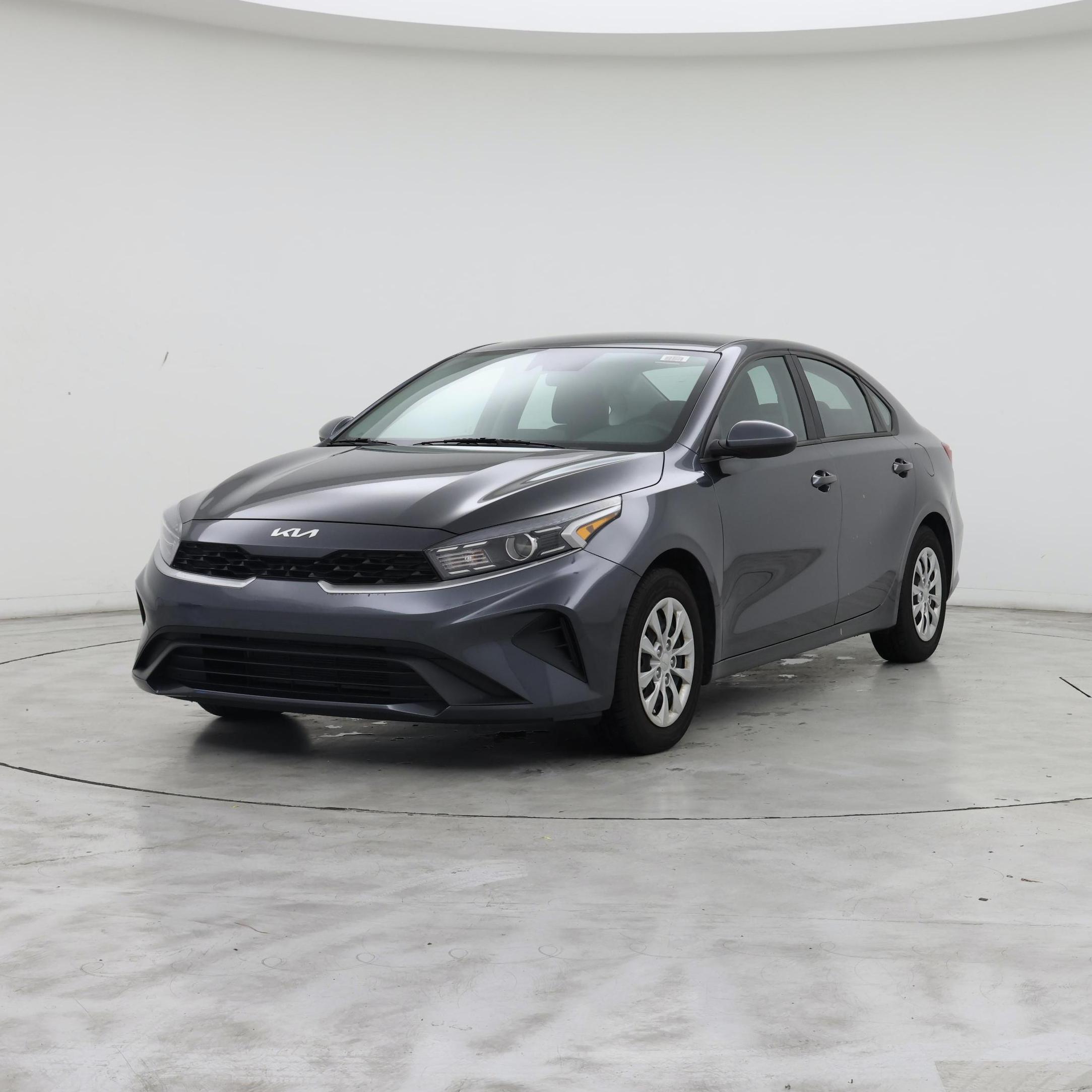 Thumbnail: 2022 Kia Forte - 4