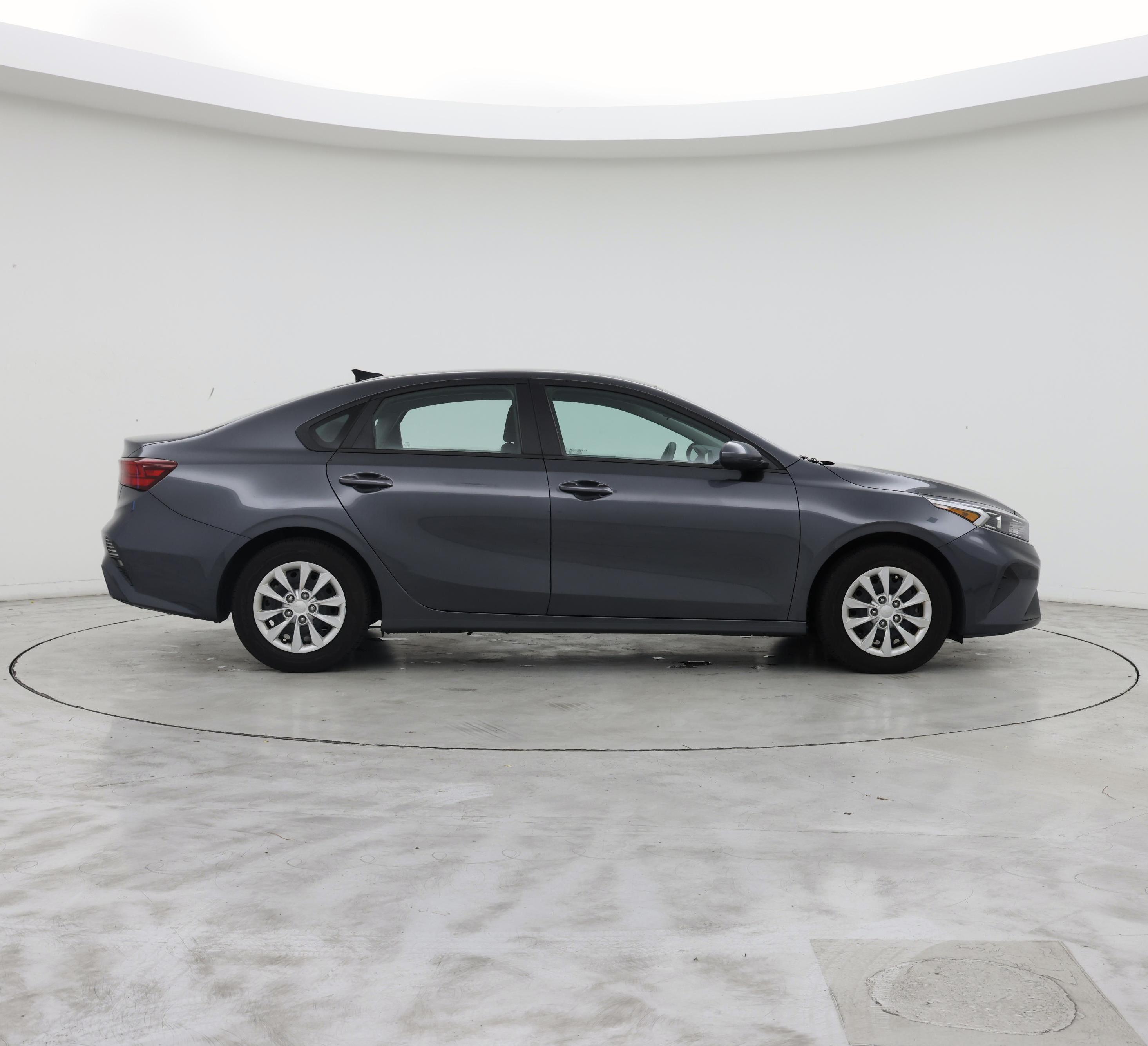 Thumbnail: 2022 Kia Forte - 7