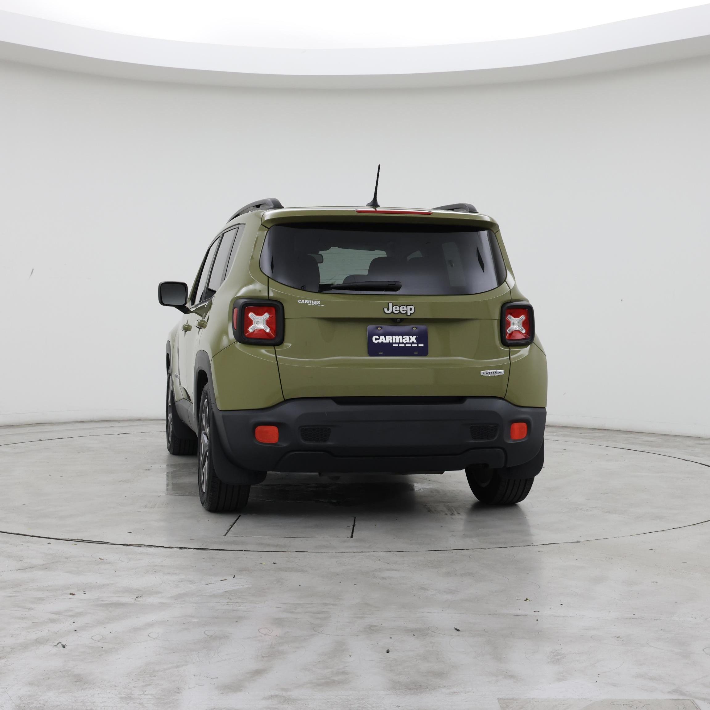 Thumbnail: 2015 Jeep Renegade - 6