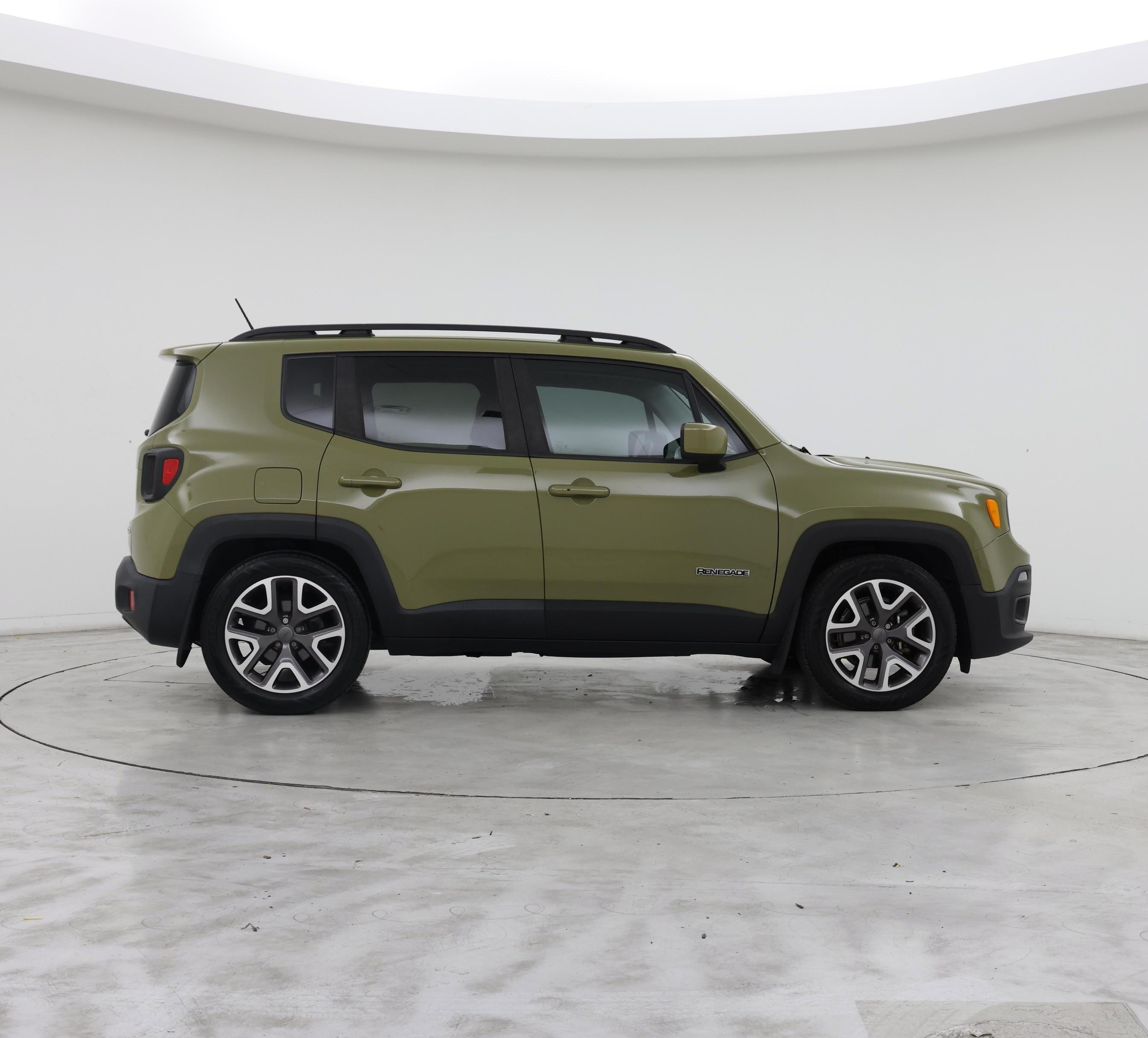 Thumbnail: 2015 Jeep Renegade - 7