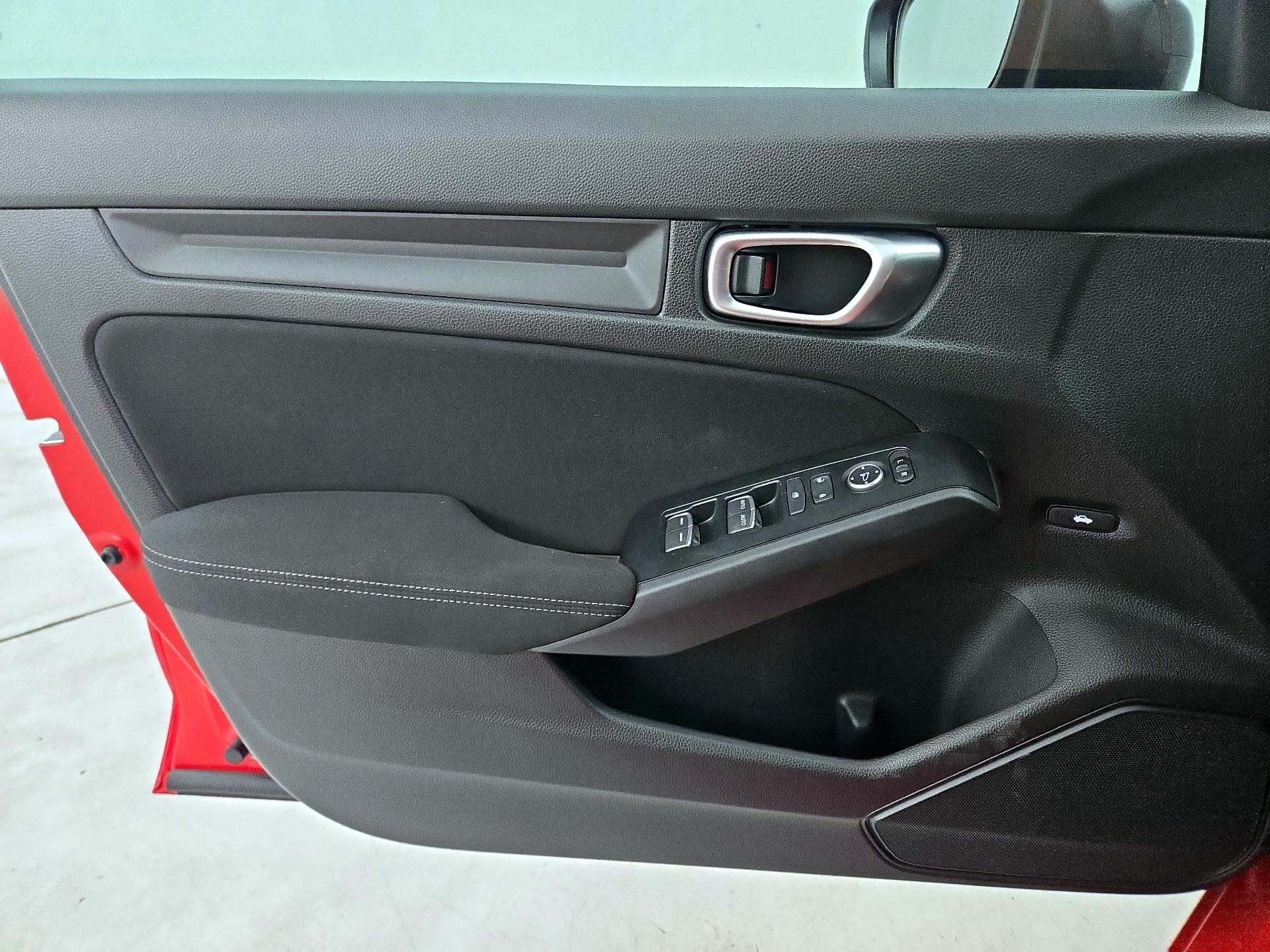 Thumbnail: 2024 Honda Civic - 12