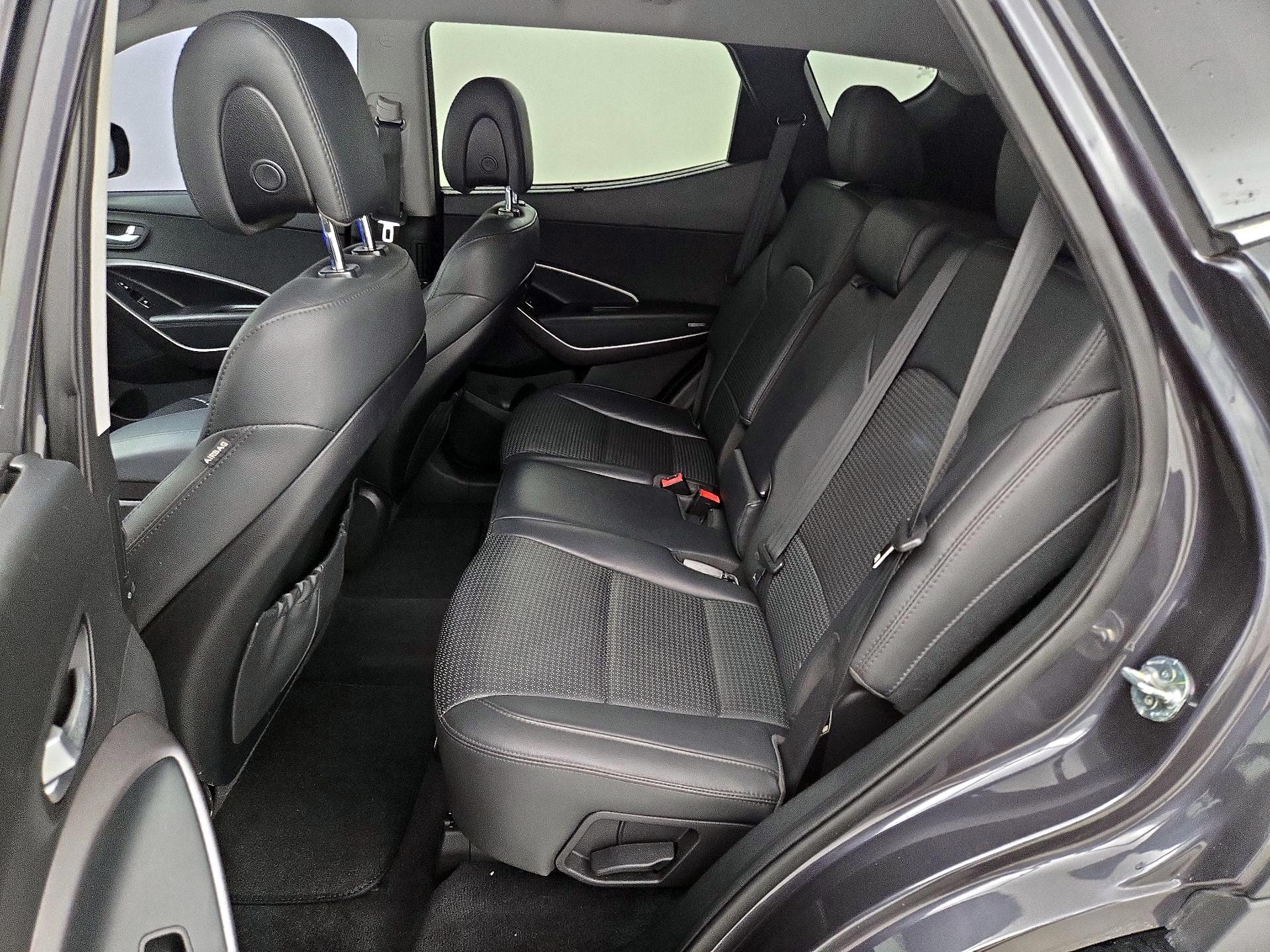 Thumbnail: 2015 Hyundai Santa Fe - 19