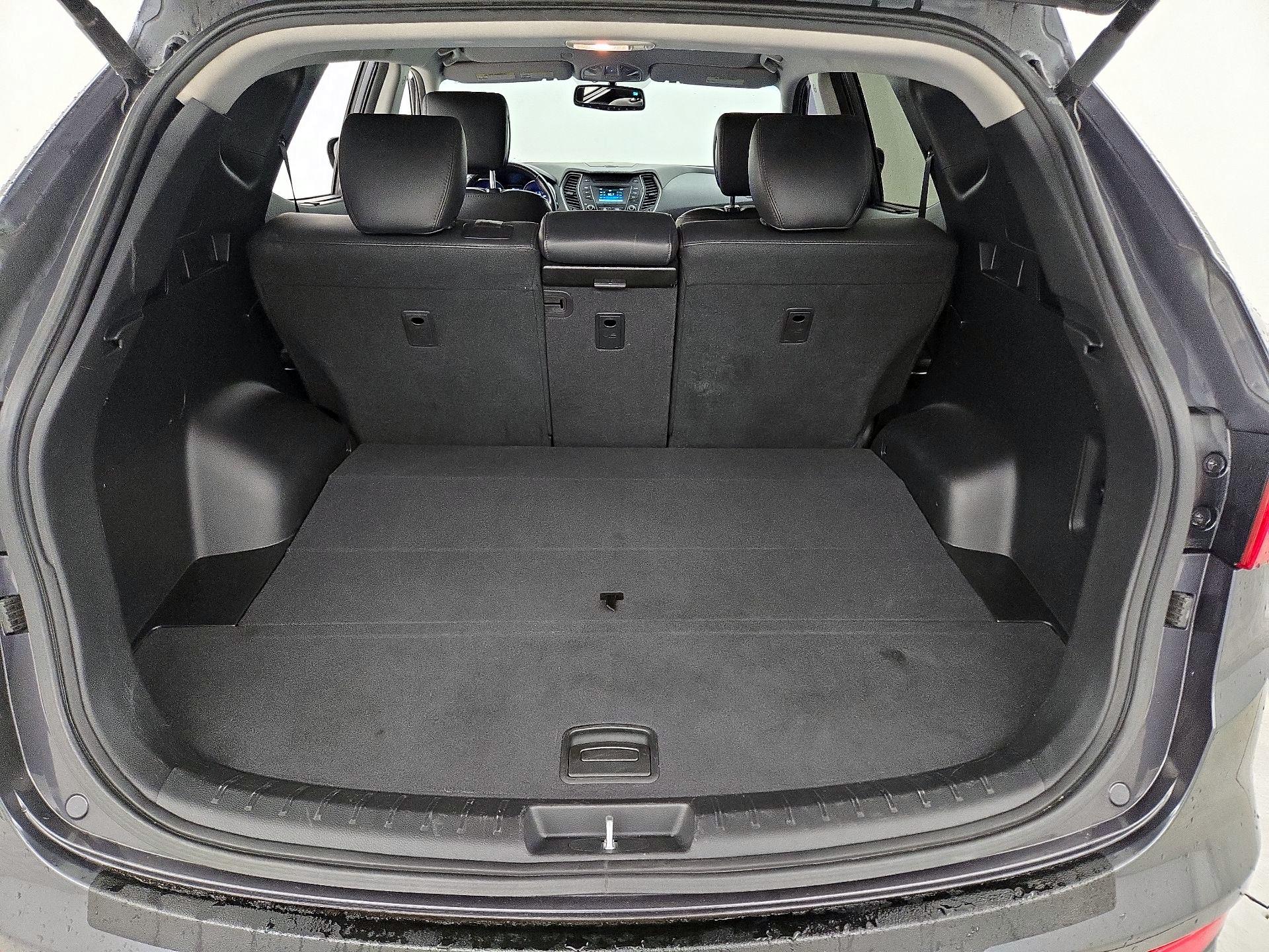 Thumbnail: 2015 Hyundai Santa Fe - 20