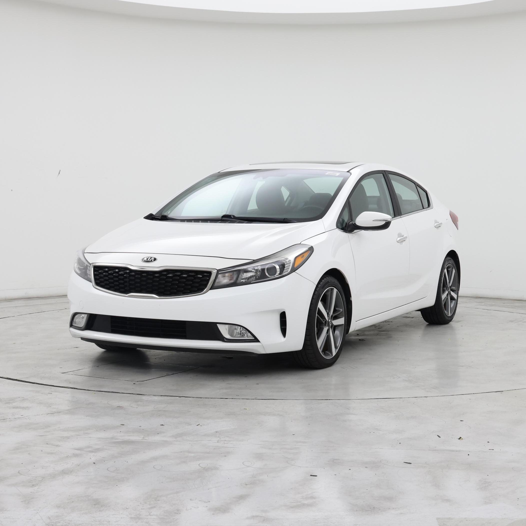 Thumbnail: 2017 Kia Forte - 4
