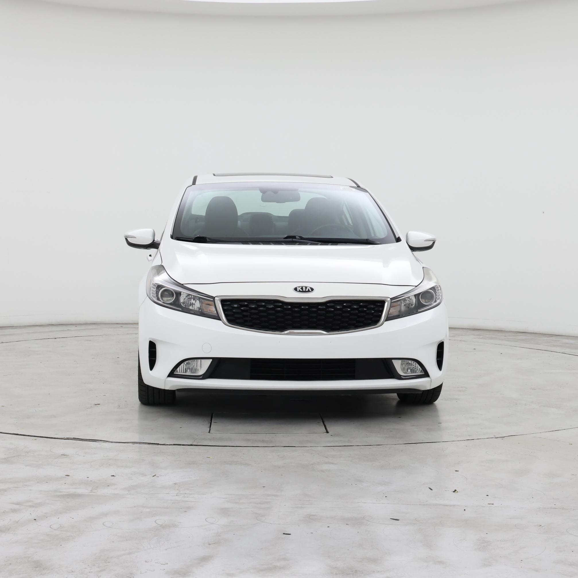 Thumbnail: 2017 Kia Forte - 5