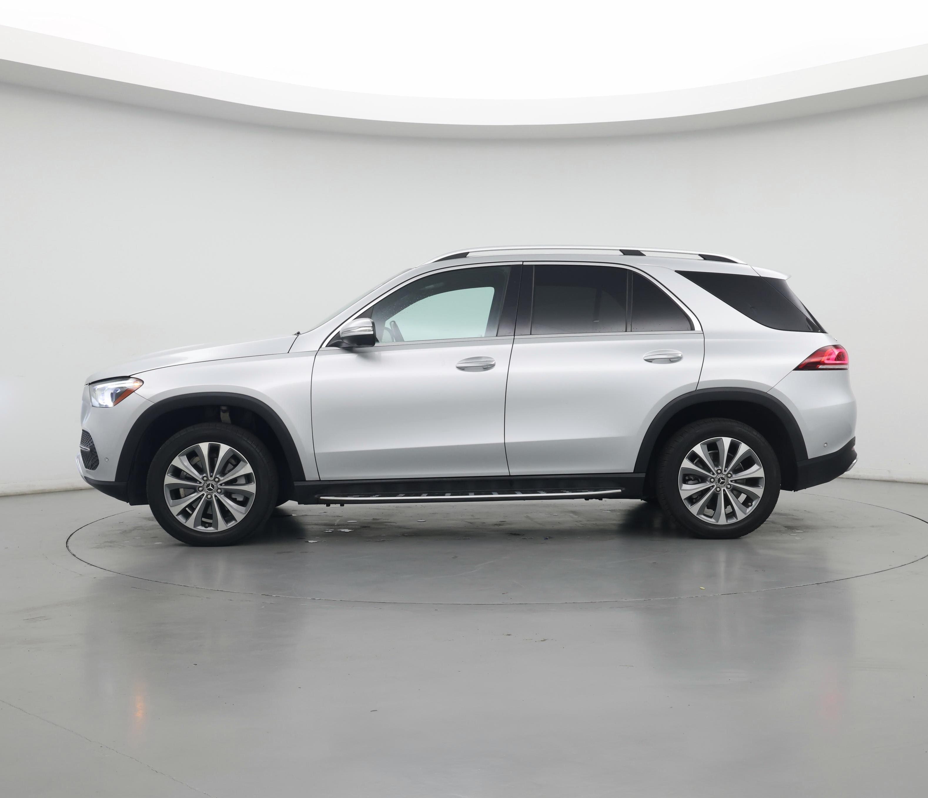 Thumbnail: 2020 Mercedes-Benz GLE - 3