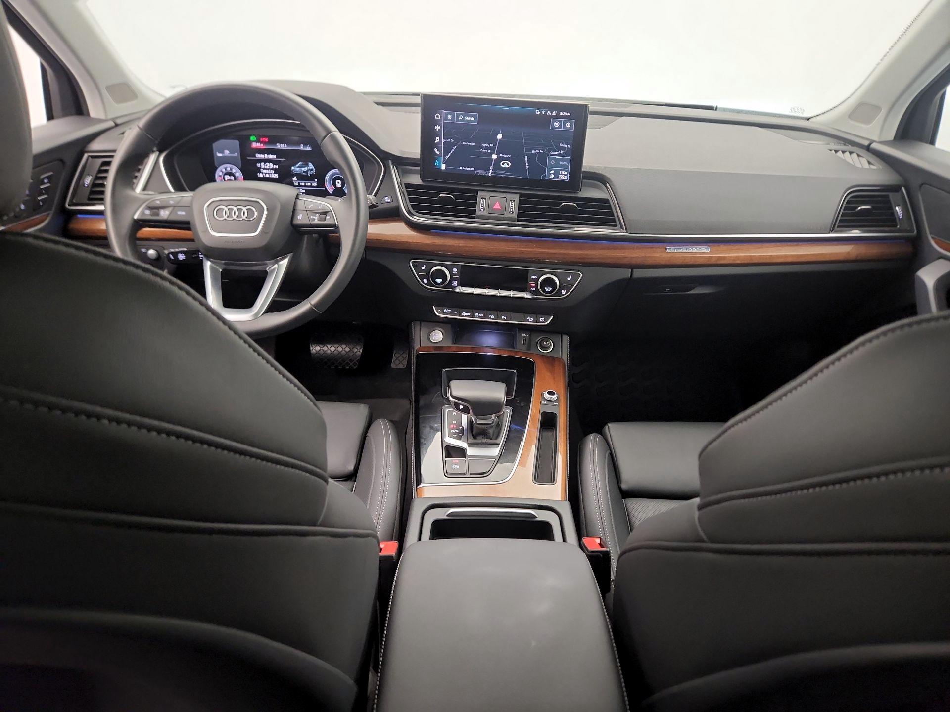 Thumbnail: 2022 Audi Q5 - 9