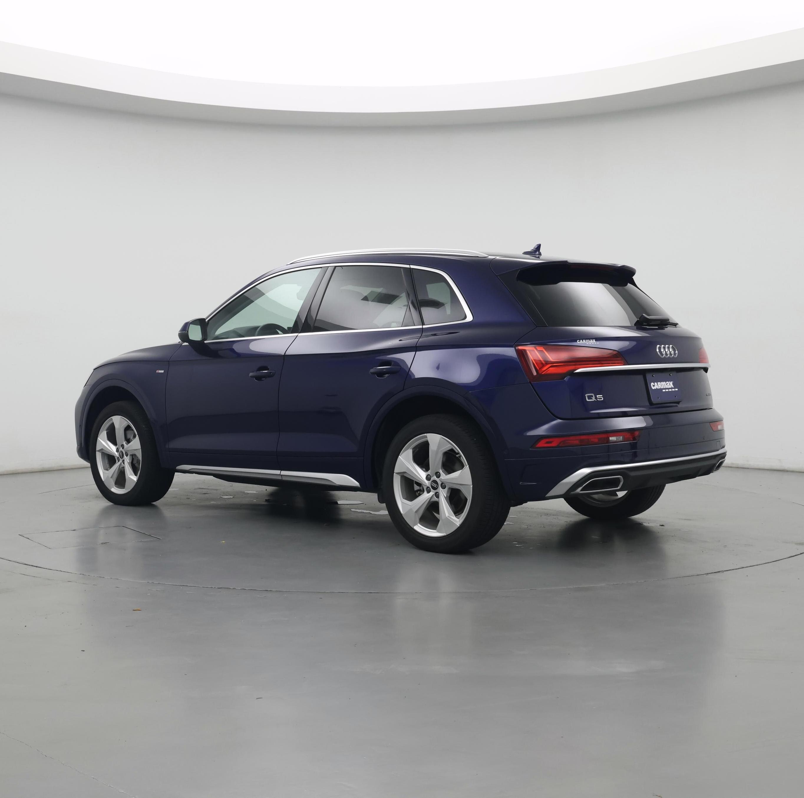 Thumbnail: 2022 Audi Q5 - 3