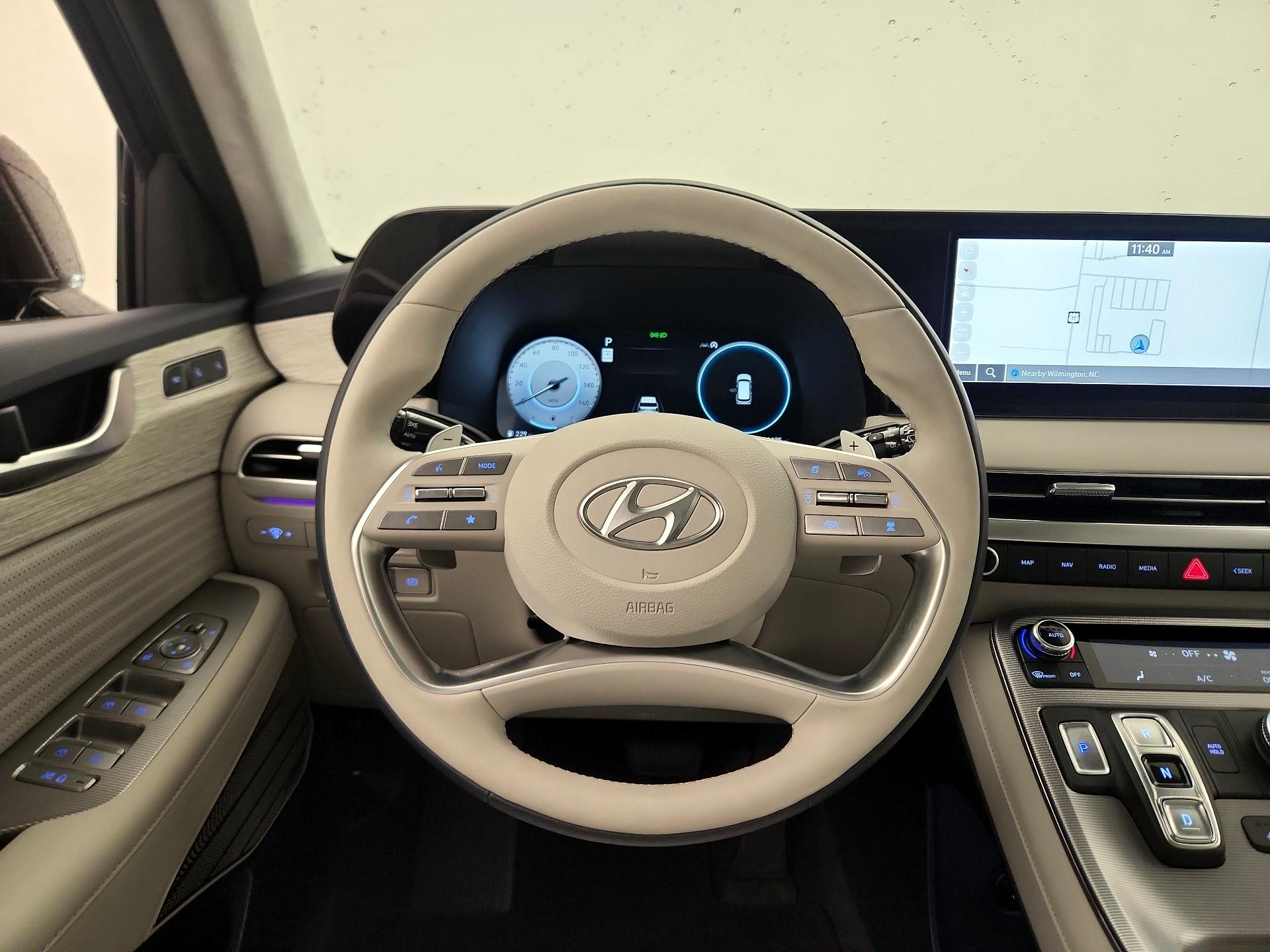 Thumbnail: 2023 Hyundai Palisade - 10